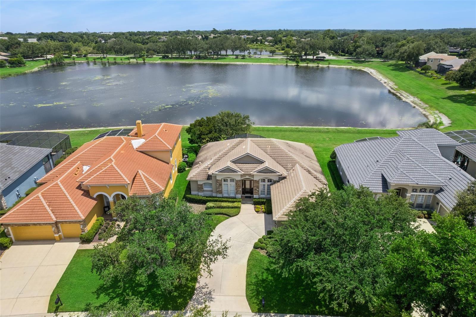1206 SAINT ALBANS LOOP