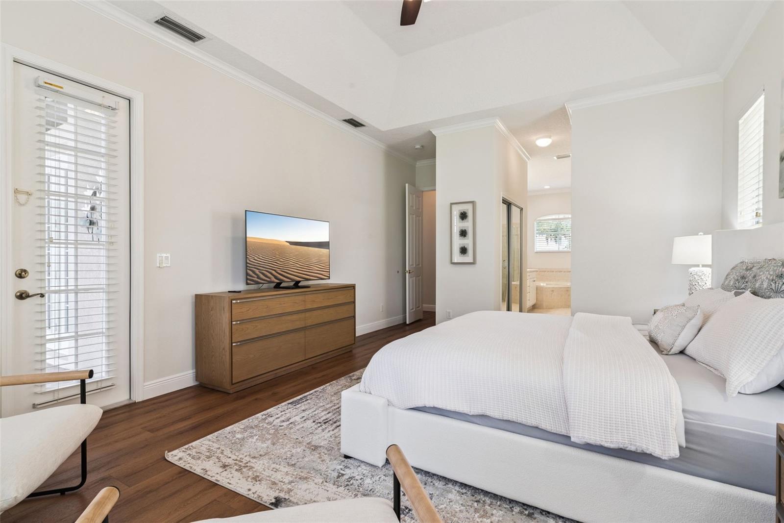 1206 SAINT ALBANS LOOP