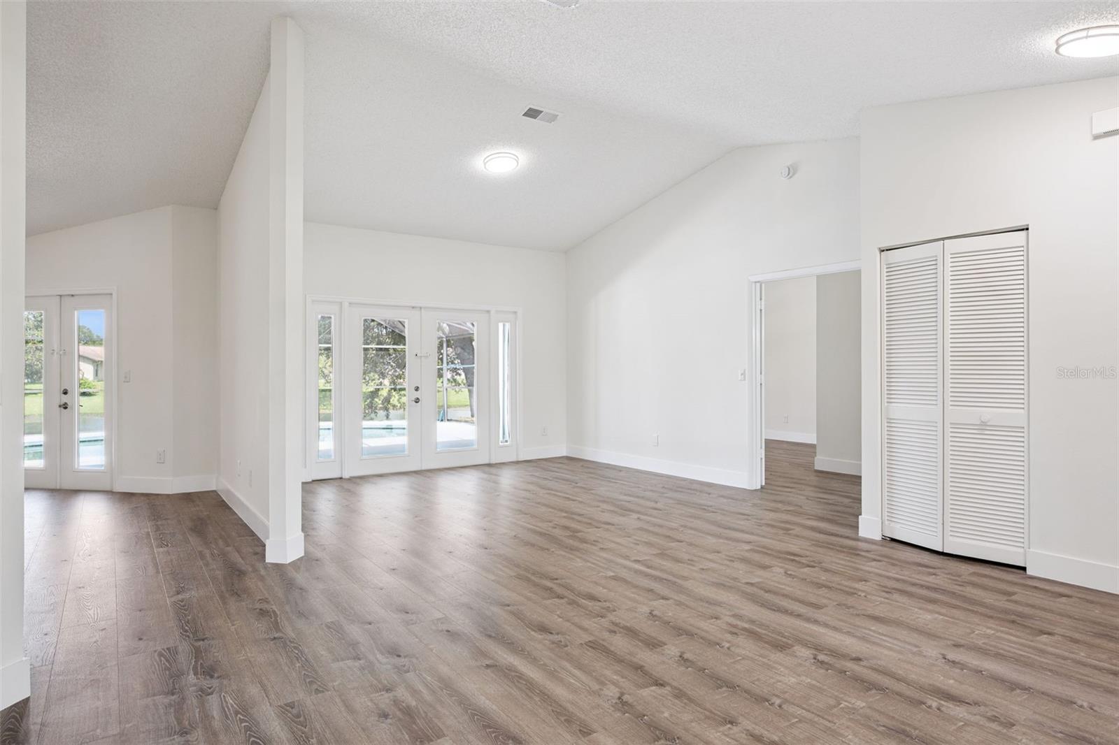 14706 EAGLE VIEW CT