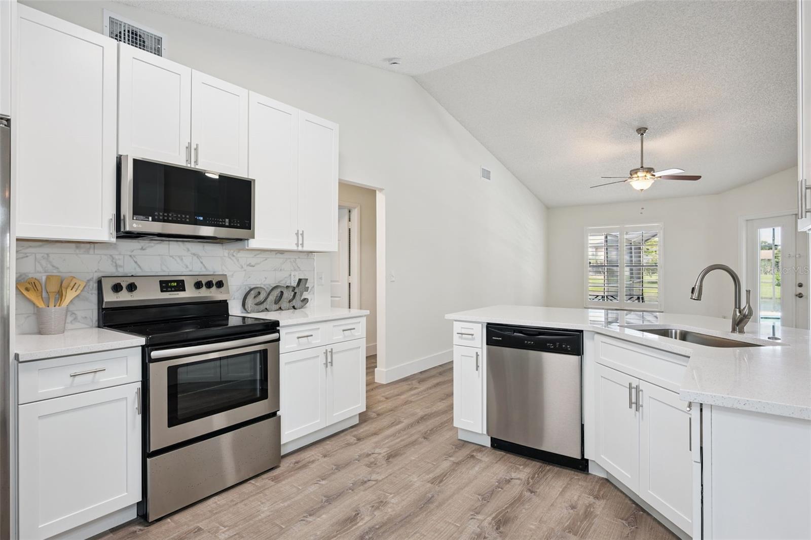 14706 EAGLE VIEW CT