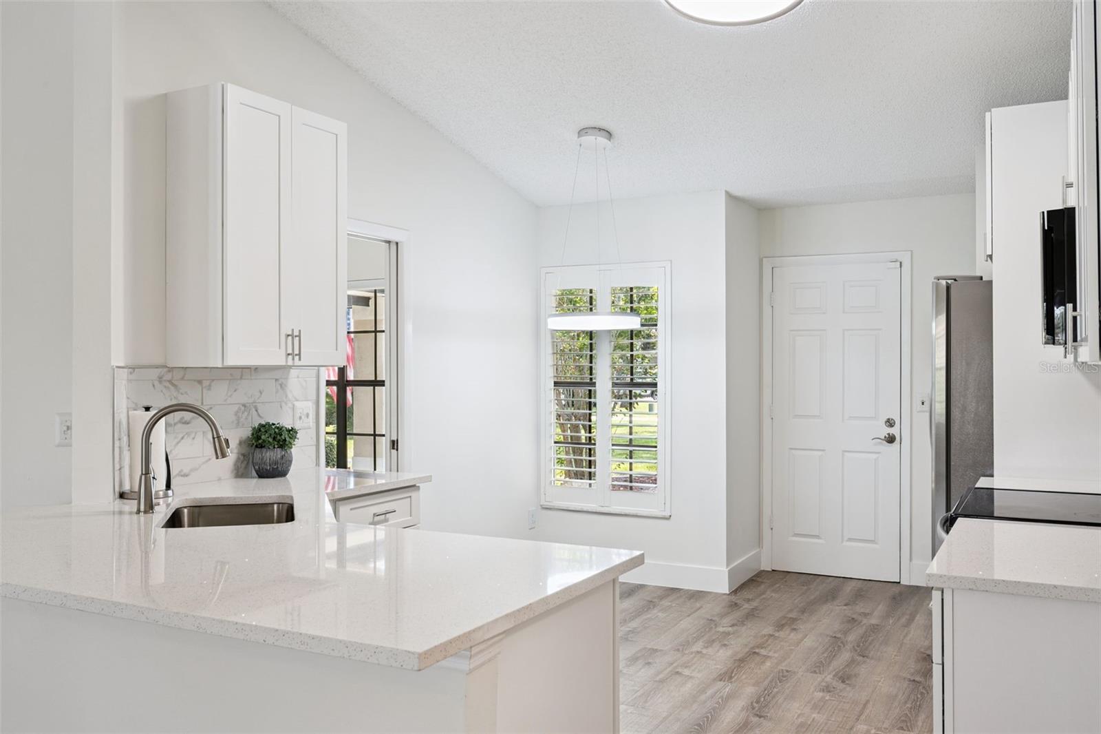 14706 EAGLE VIEW CT