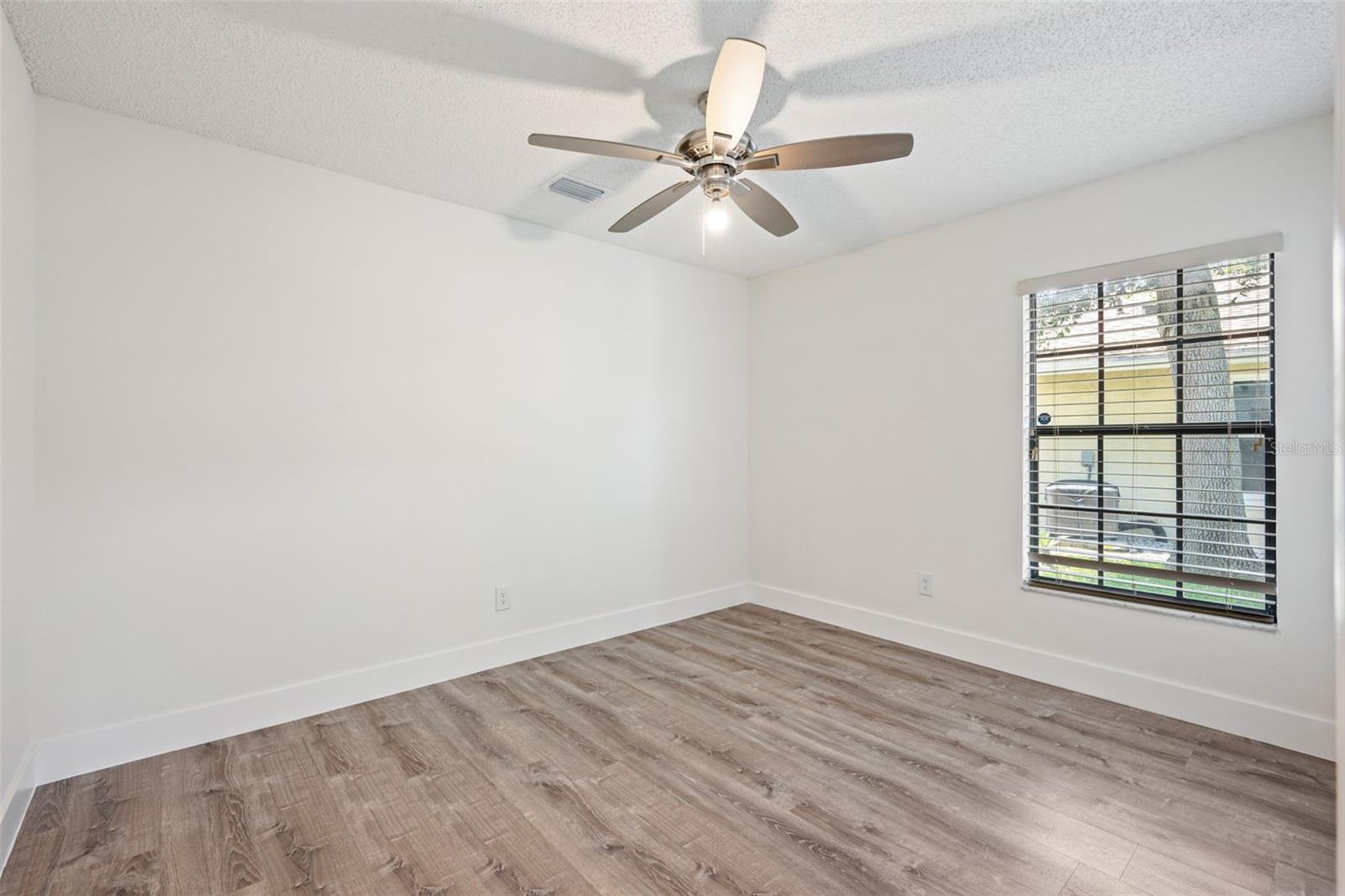 14706 EAGLE VIEW CT