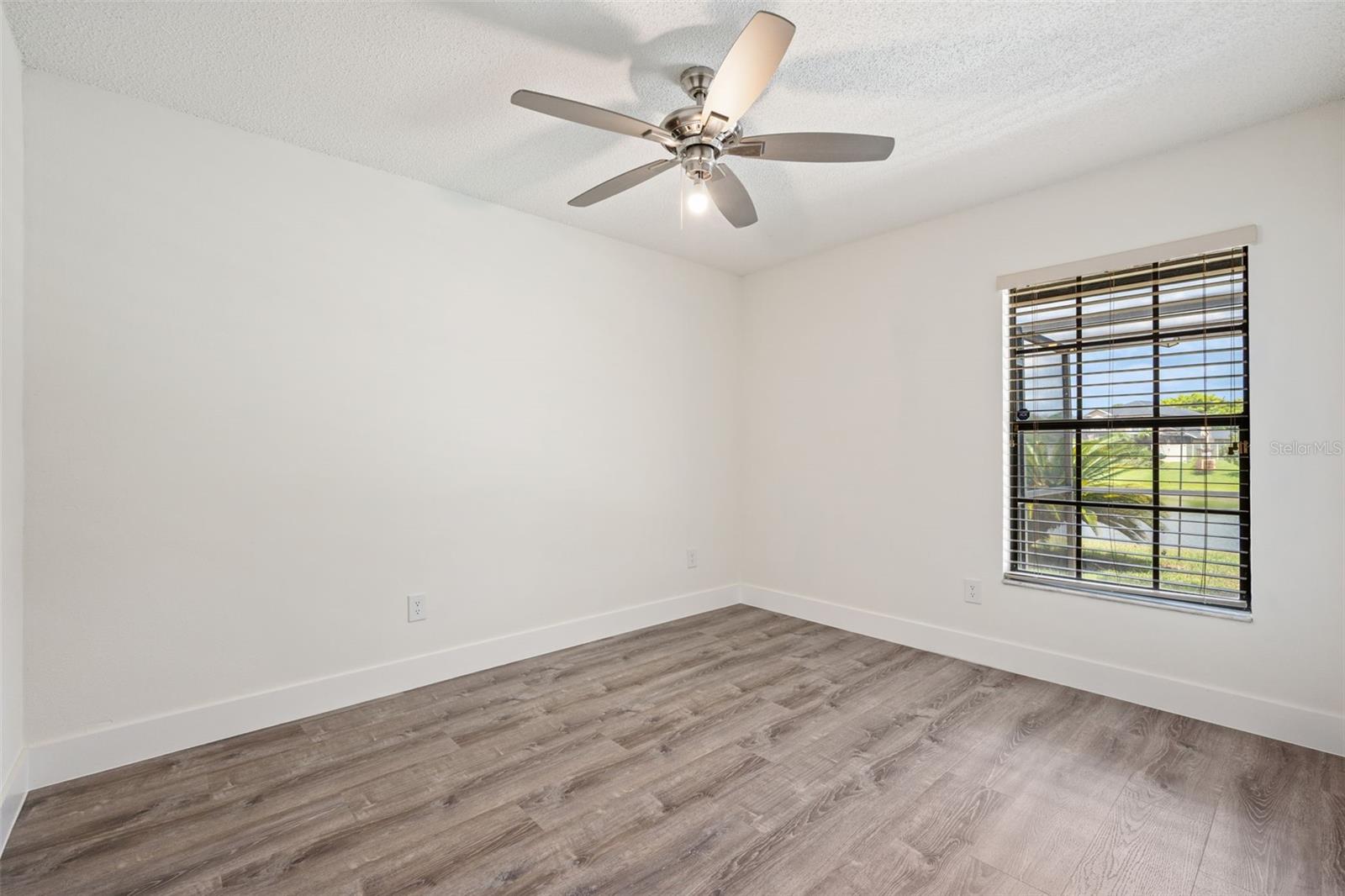 14706 EAGLE VIEW CT