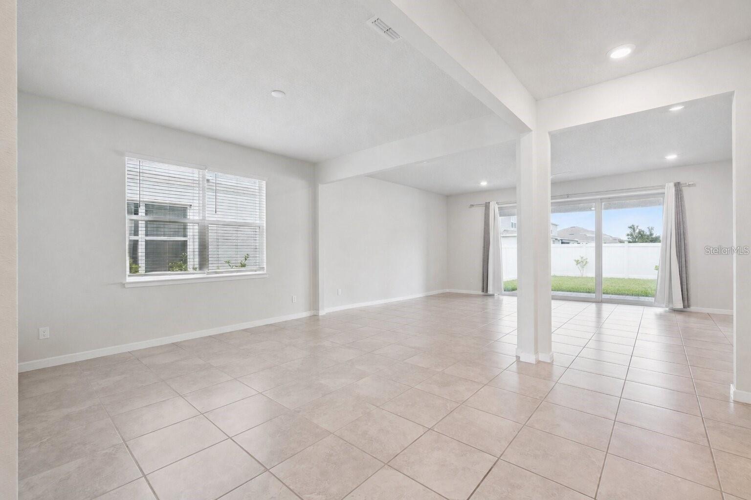 5668 ARBORVISTA DR