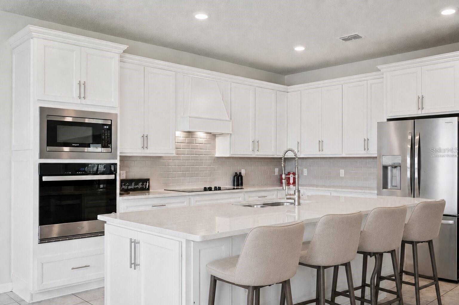5668 ARBORVISTA DR