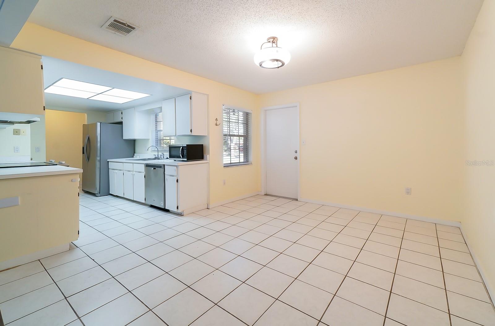 6260 MORNING MIST LN