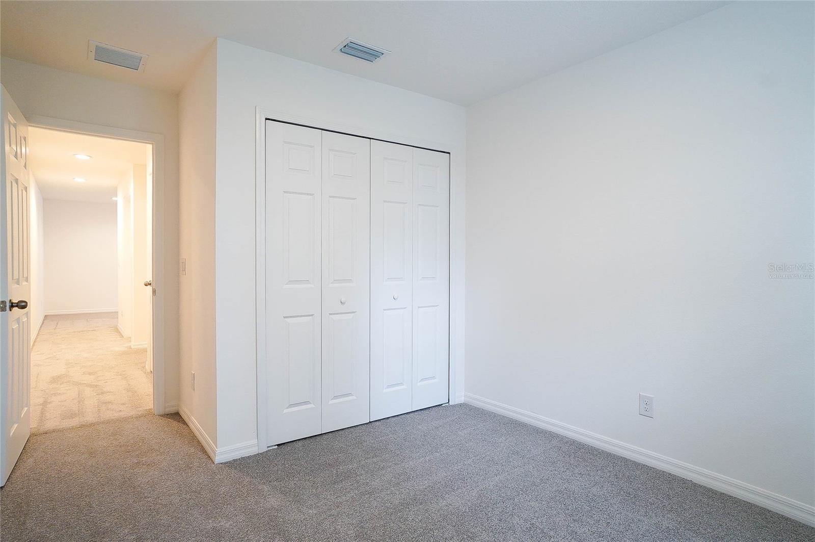 156 GLASS ONION DR