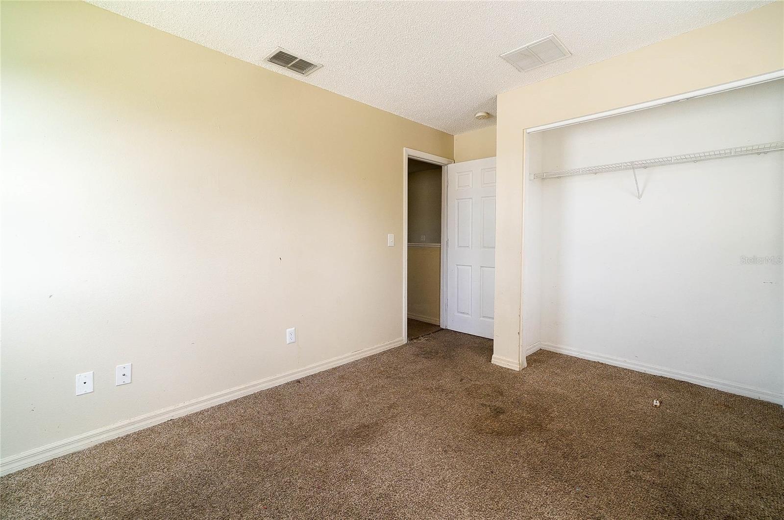 1542 NIGHTFALL DR
