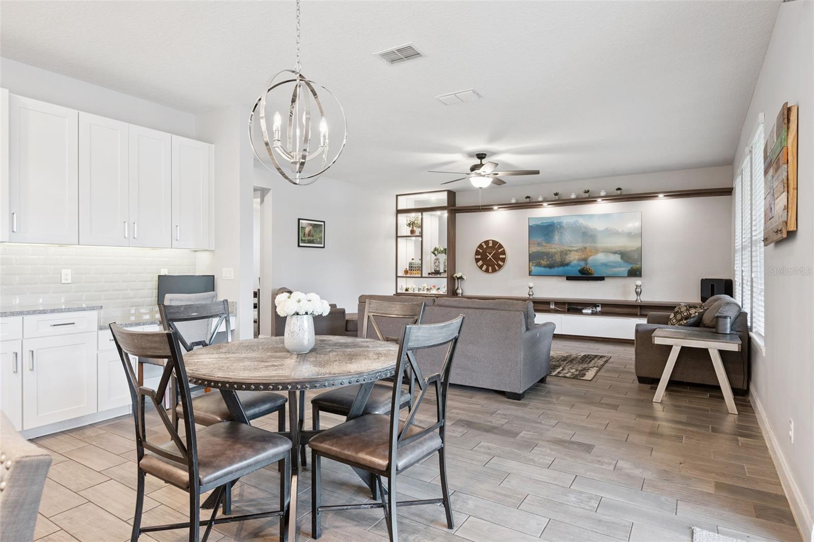8325 VIVARO ISLE WAY