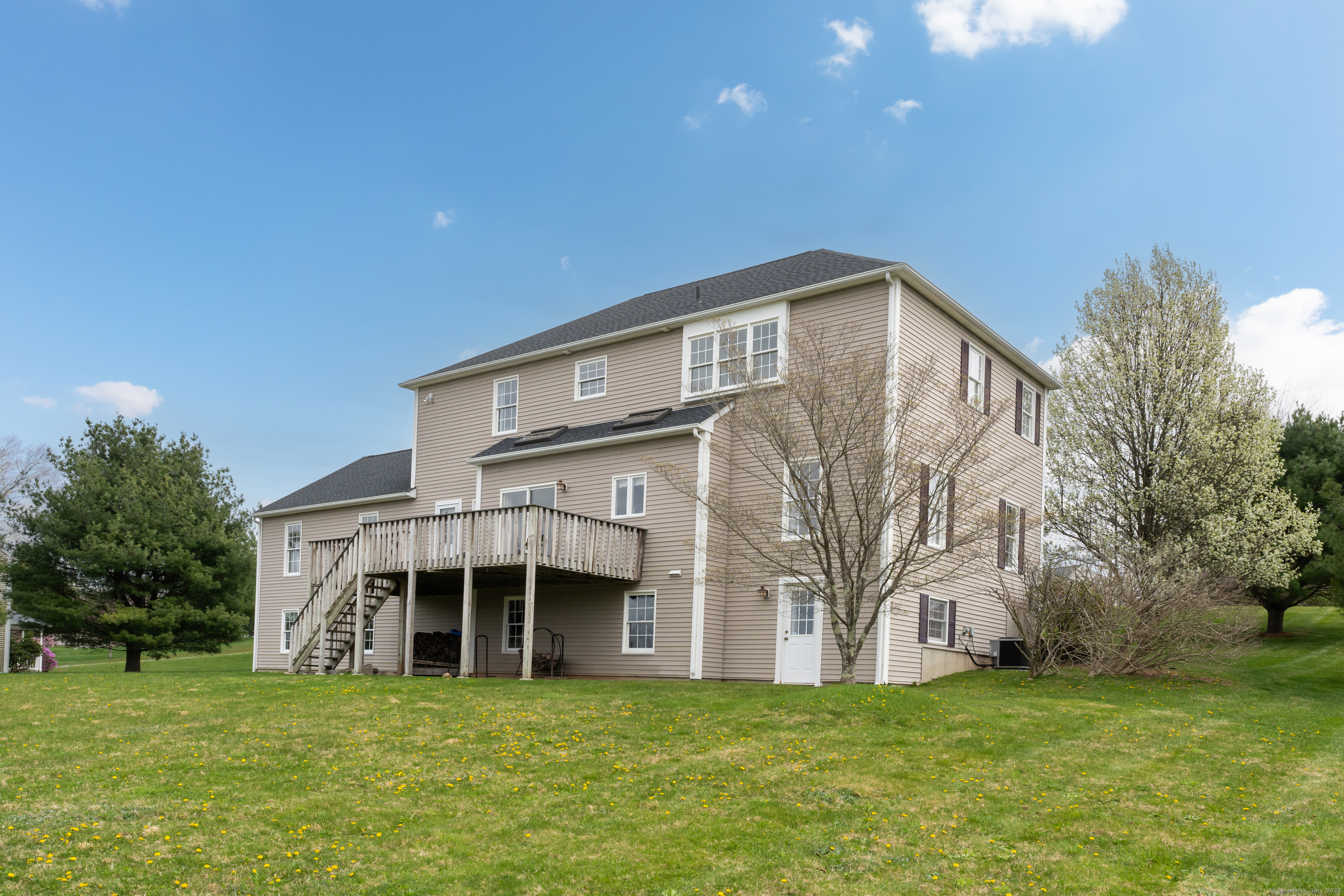 18 Overlook Lane