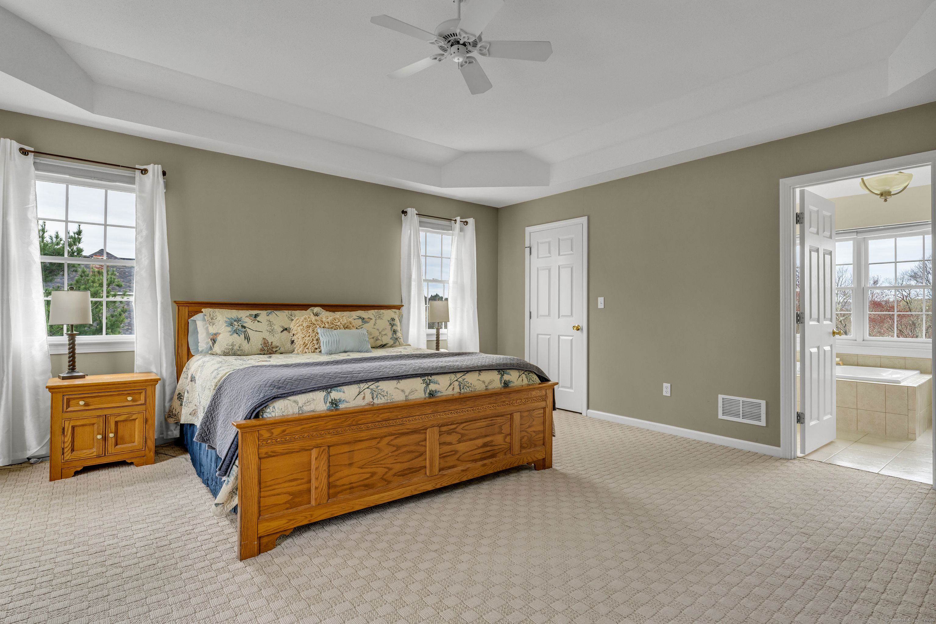 18 Overlook Lane