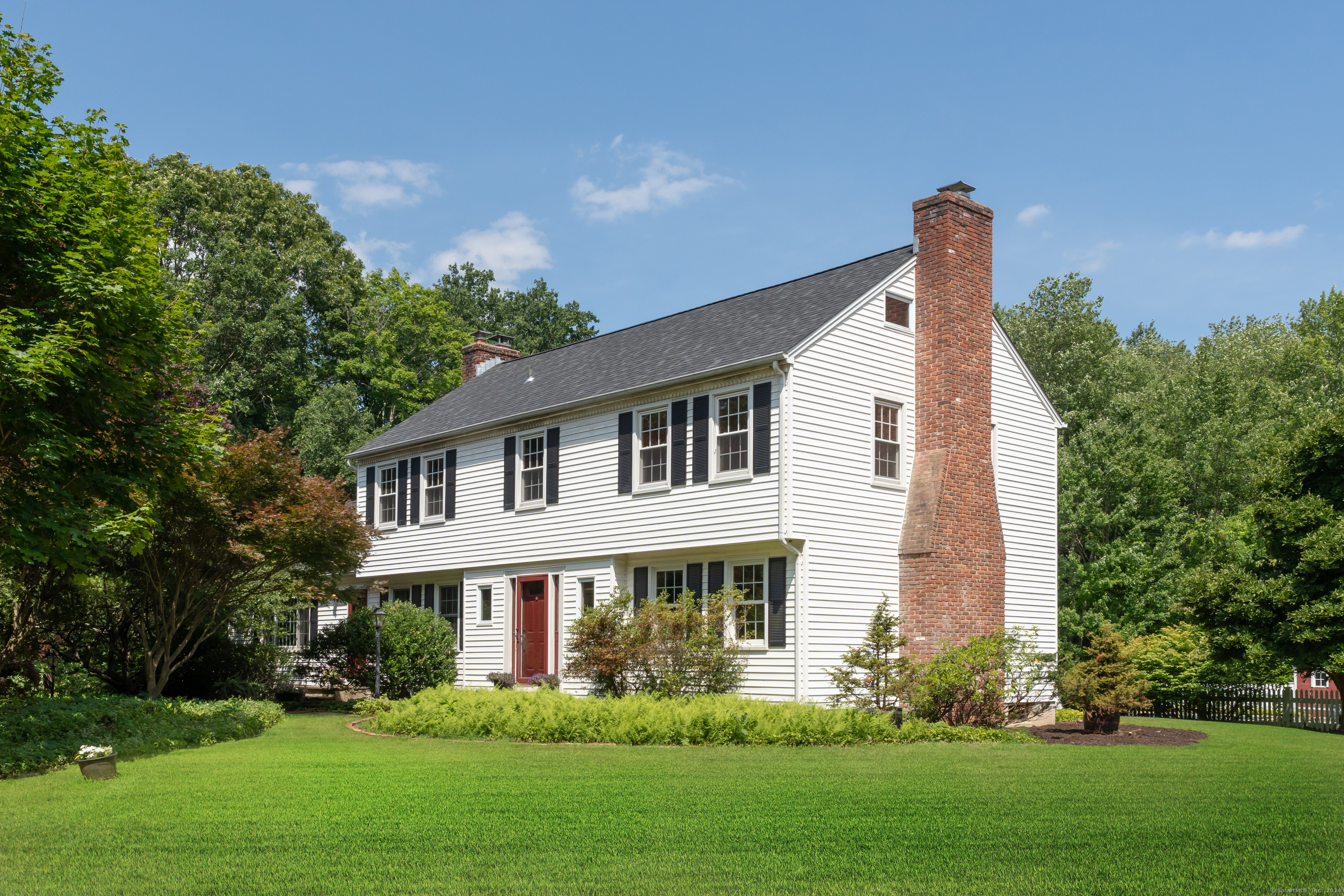 11 Winthrop Road