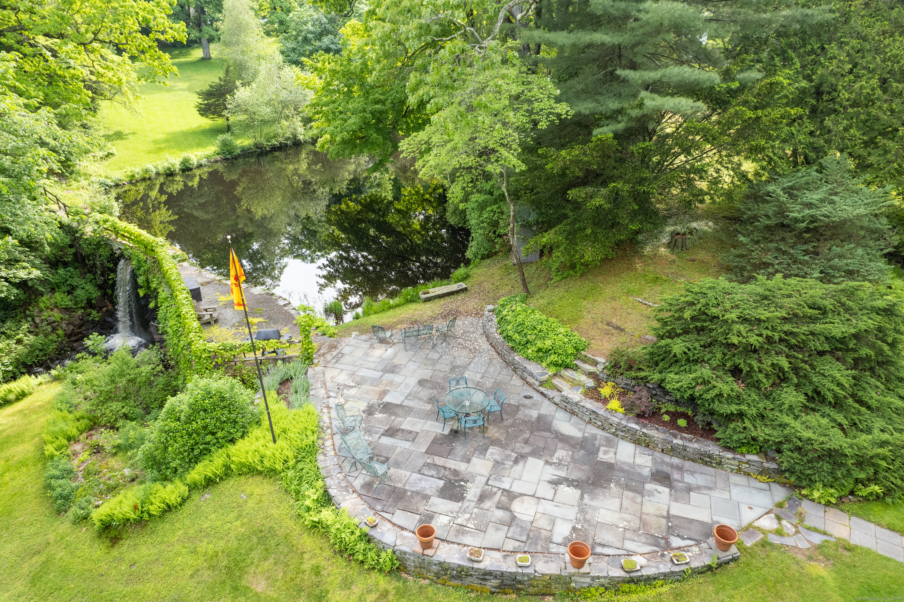 75 Parmelee Road