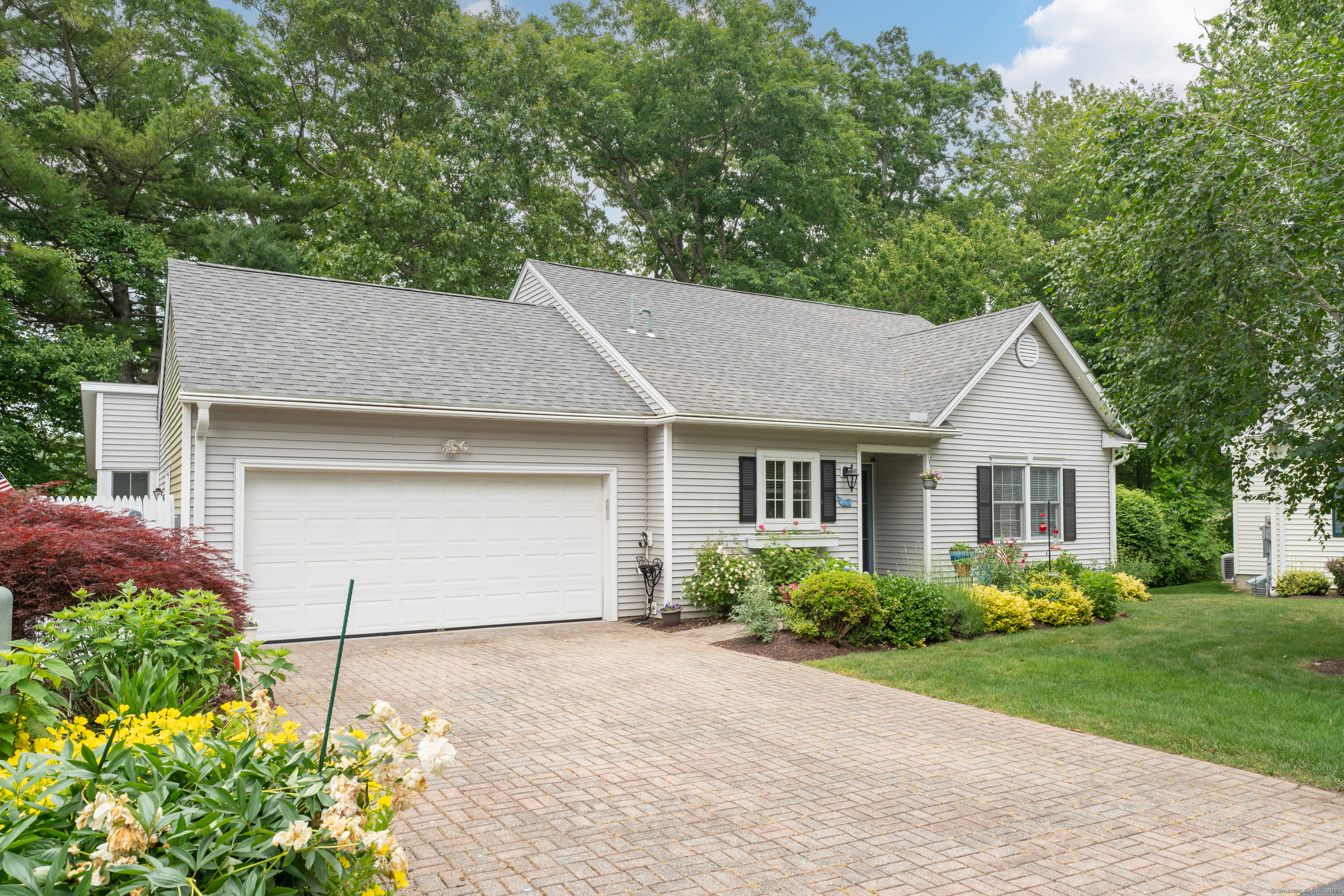 9 Sterling Drive 9