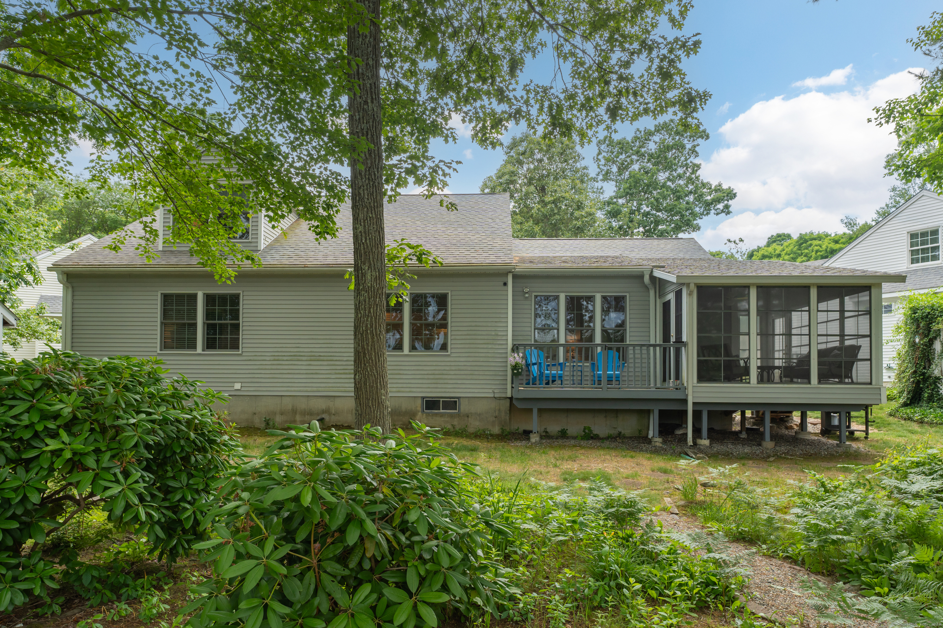 9 Sterling Drive 9