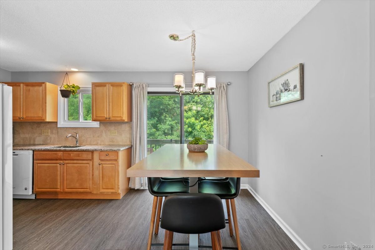 506 Woodward Avenue 13