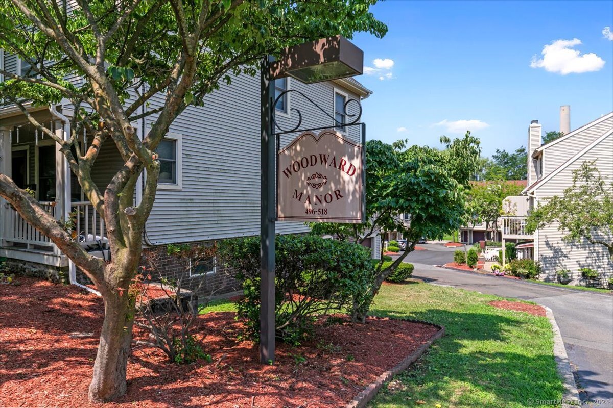 506 Woodward Avenue 13