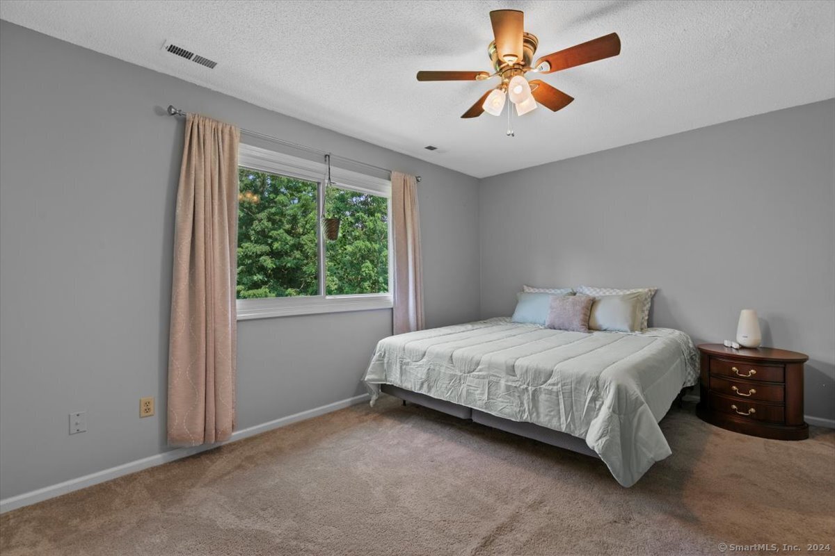 506 Woodward Avenue 13