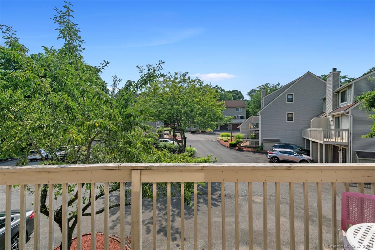 506 Woodward Avenue 13