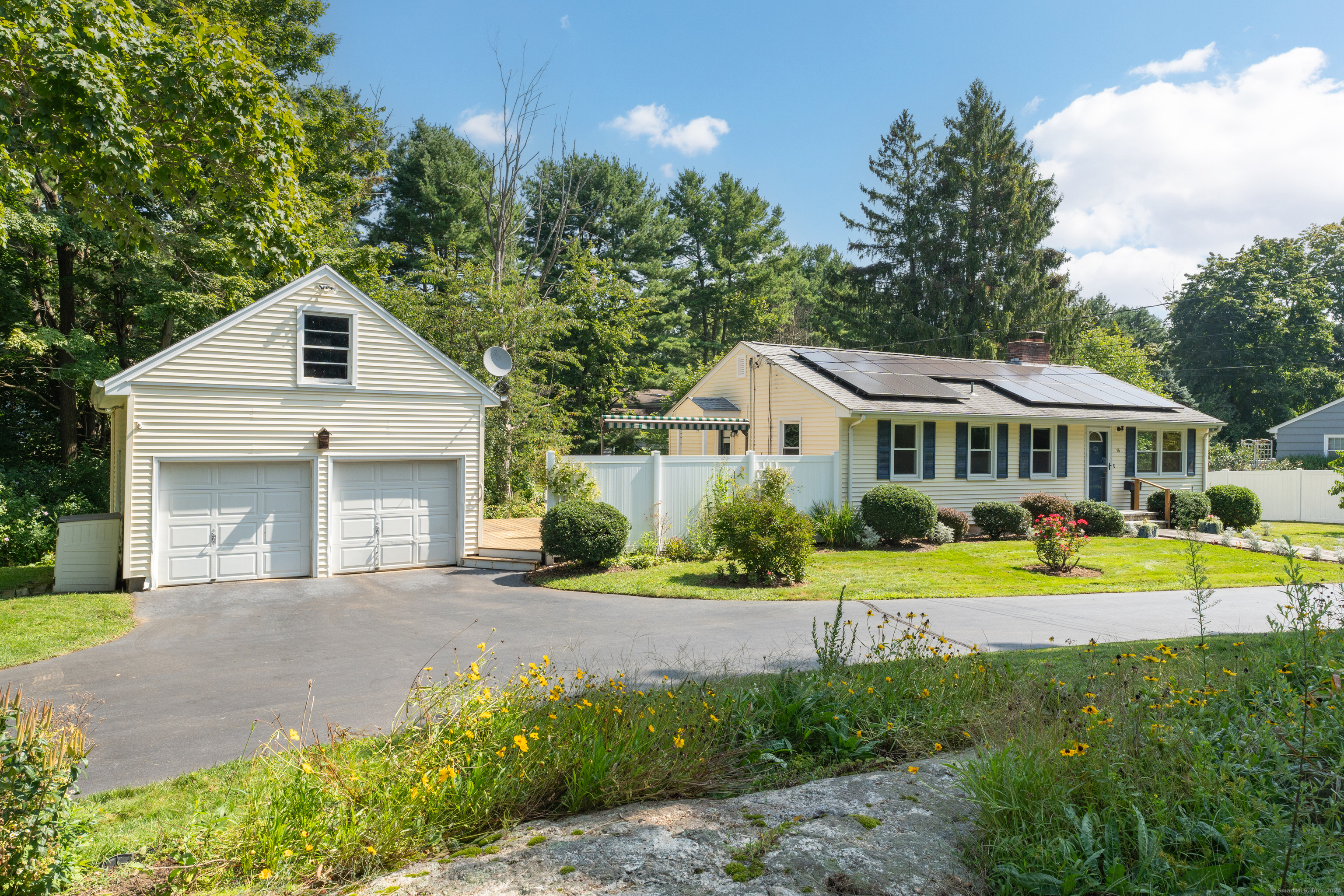 14 Mill Pond Drive