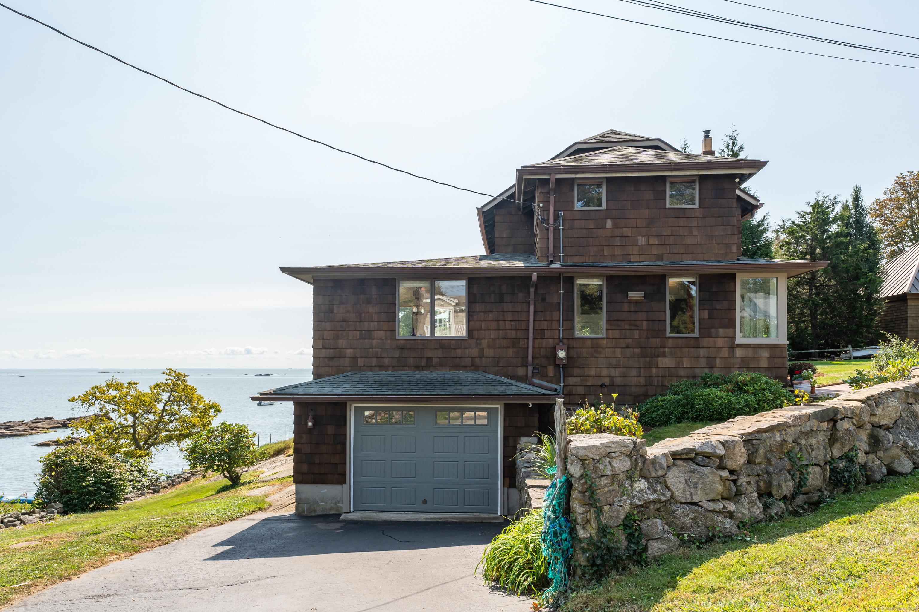 24 Indian Cove Road