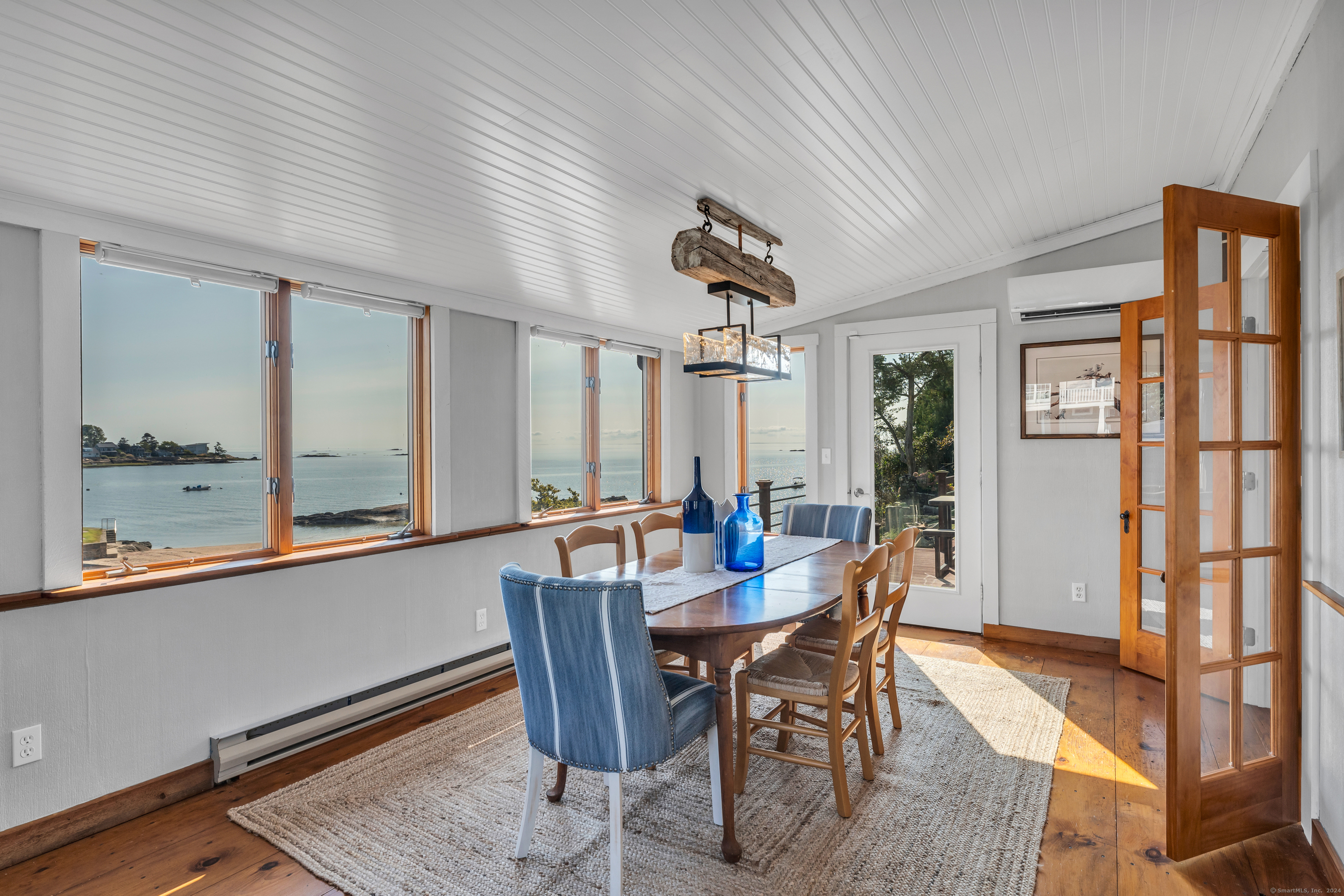 24 Indian Cove Road