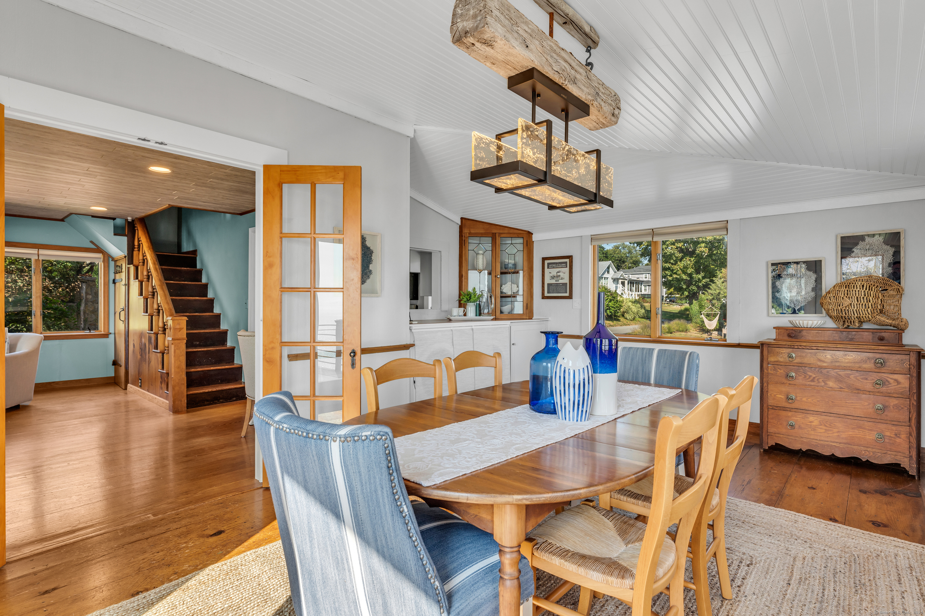 24 Indian Cove Road