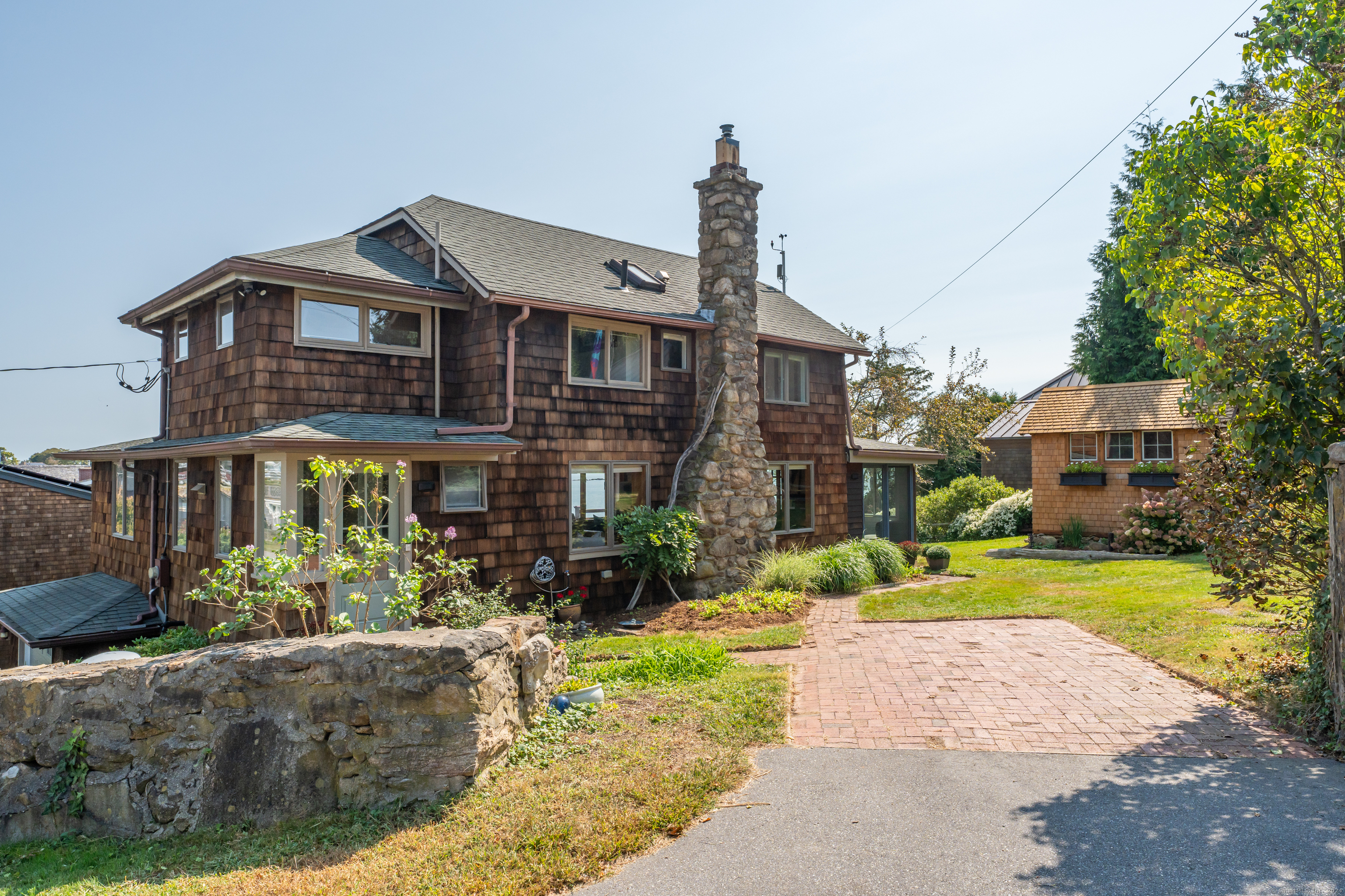 24 Indian Cove Road