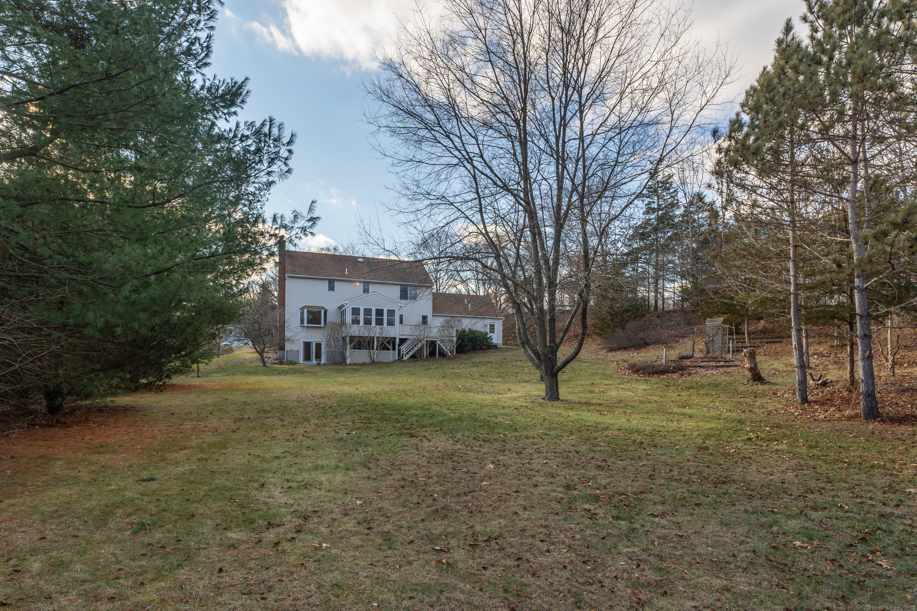 39 Buttonball Lane