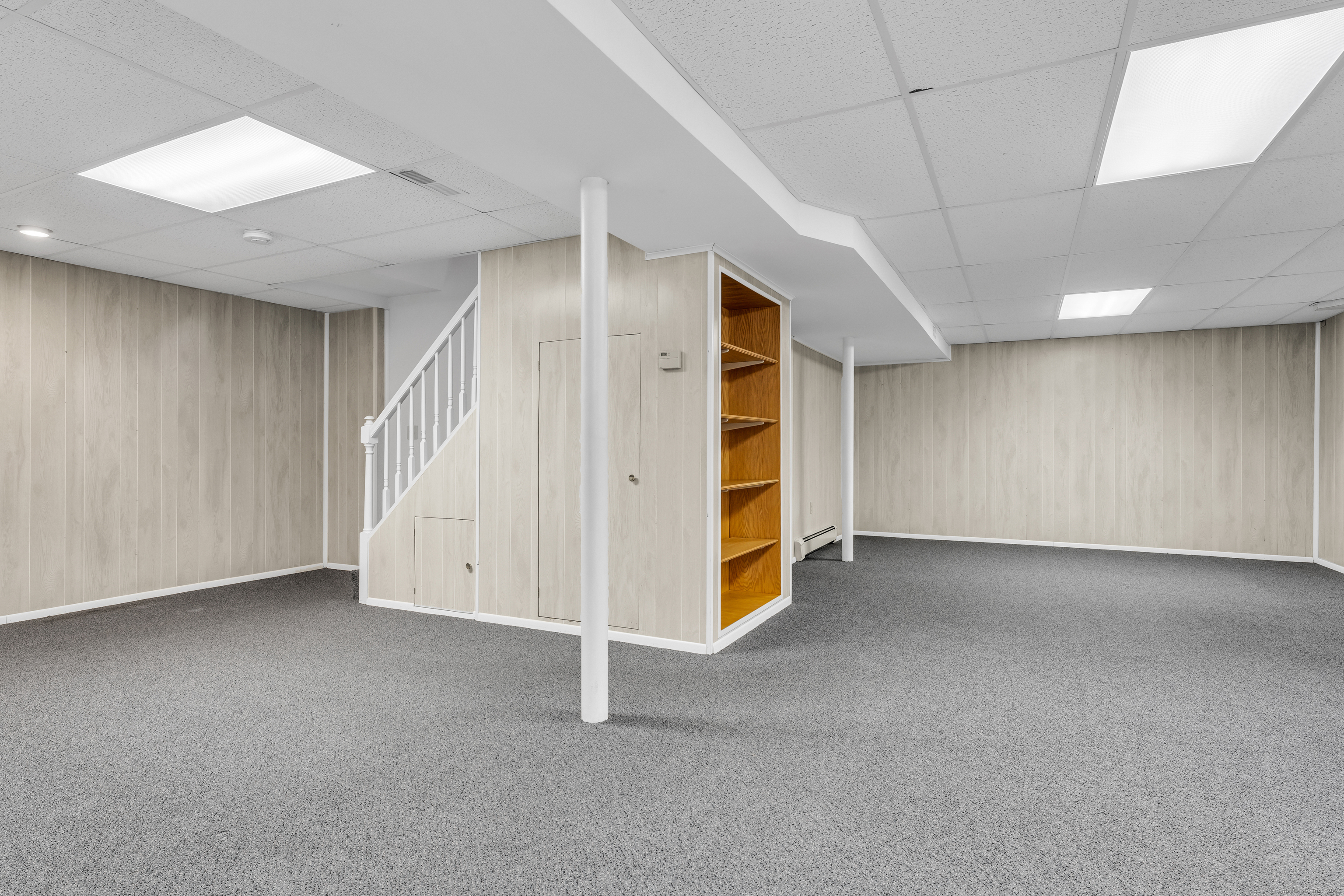 39 Buttonball Lane