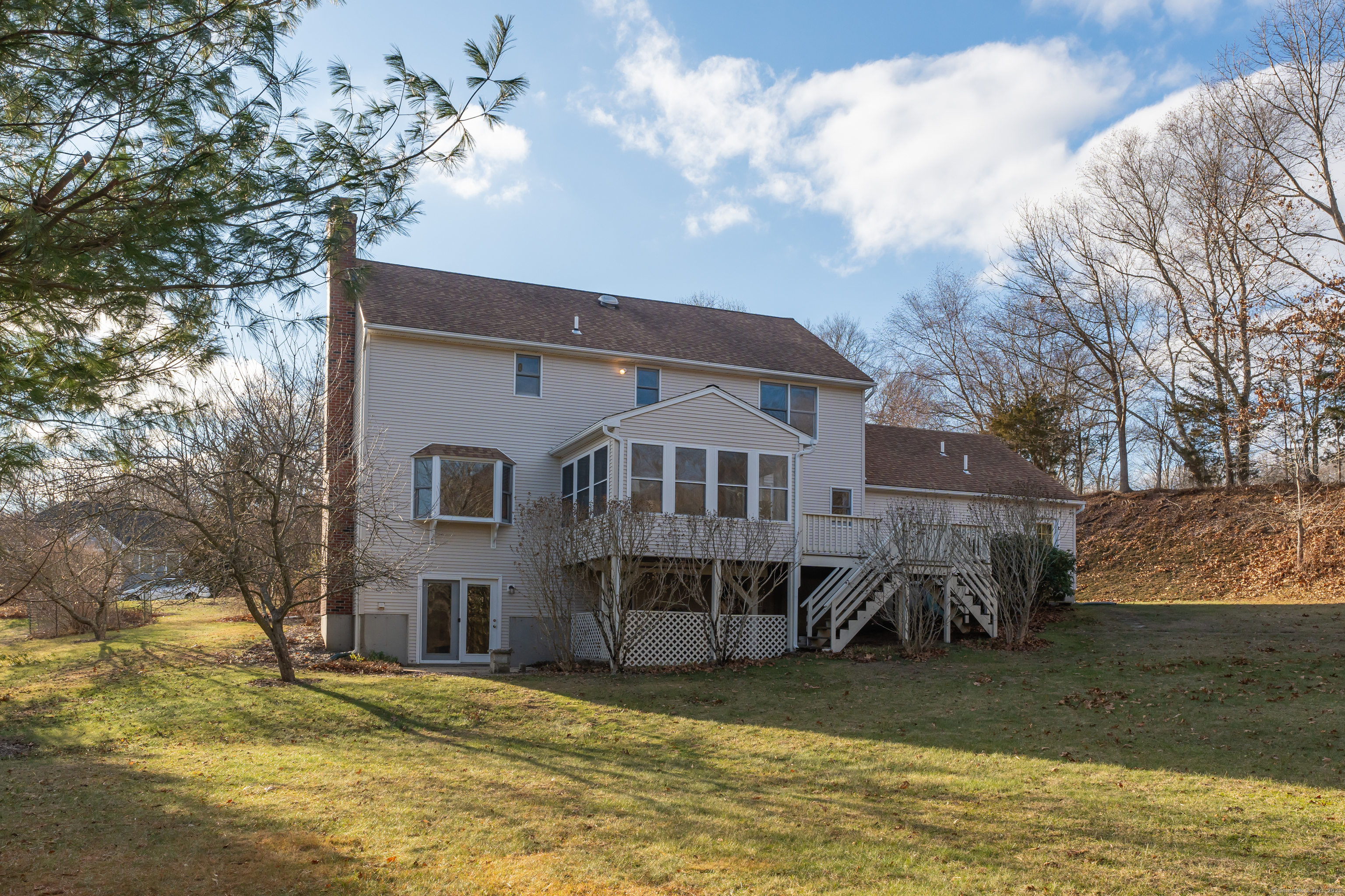 39 Buttonball Lane