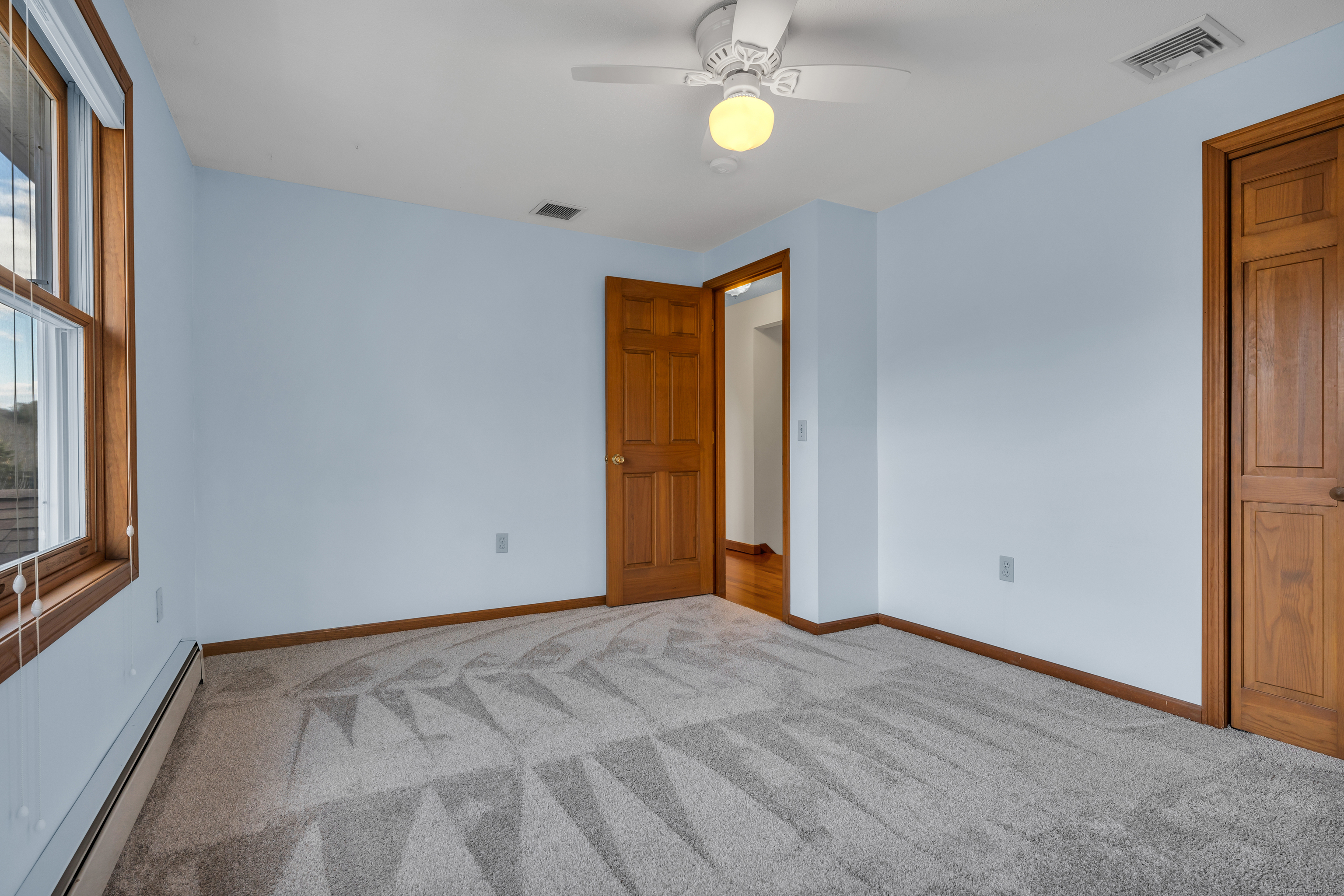 39 Buttonball Lane