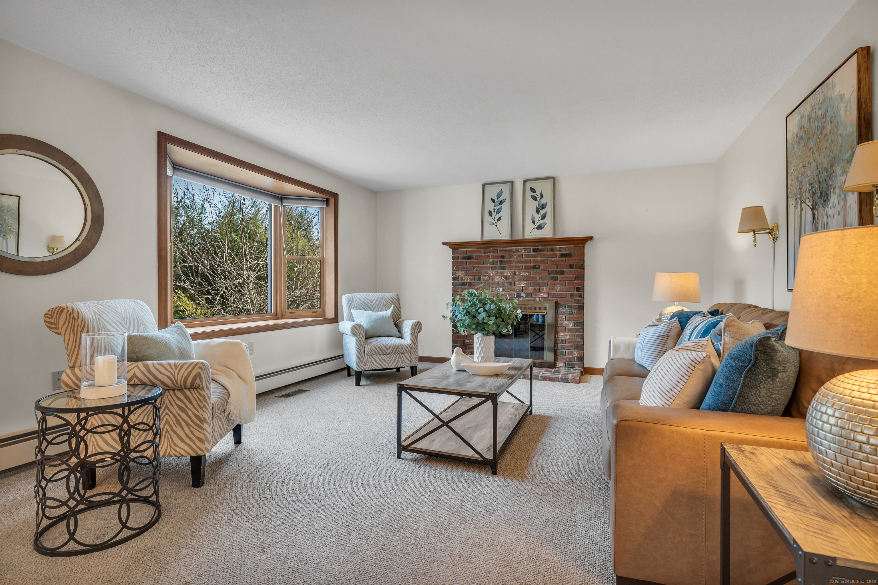 39 Buttonball Lane