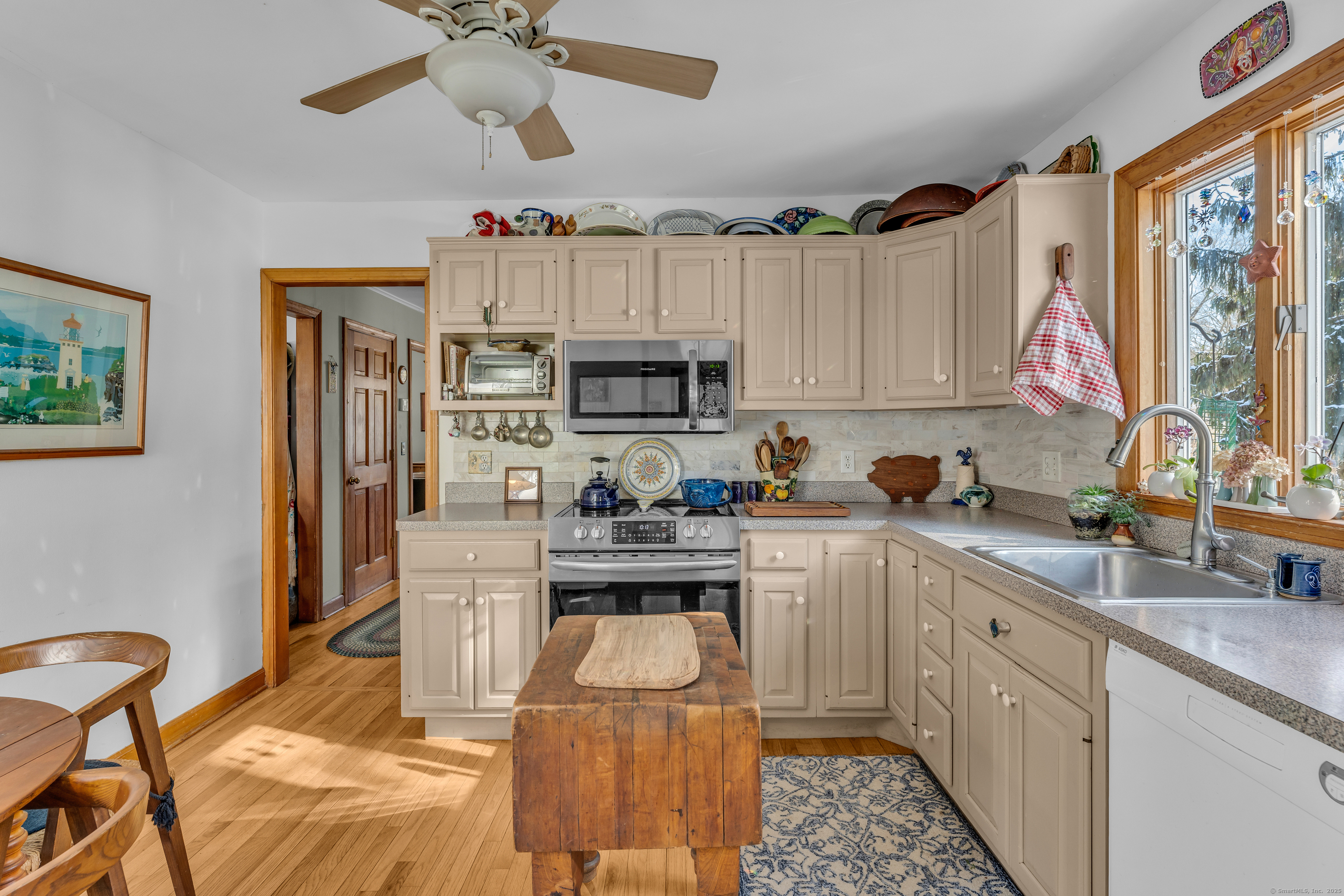 184 Old Sachems Head Road