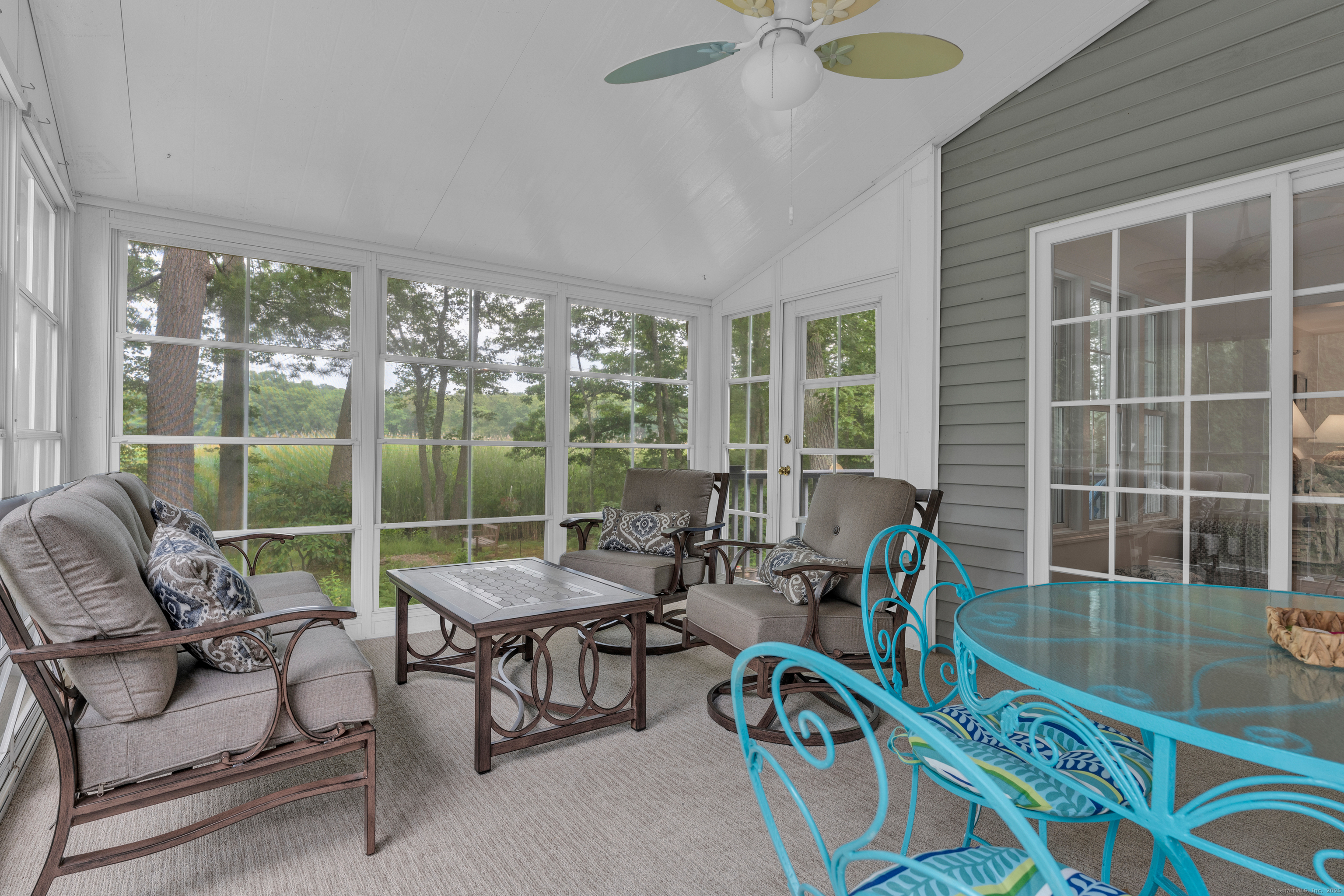 9 Sterling Drive 9