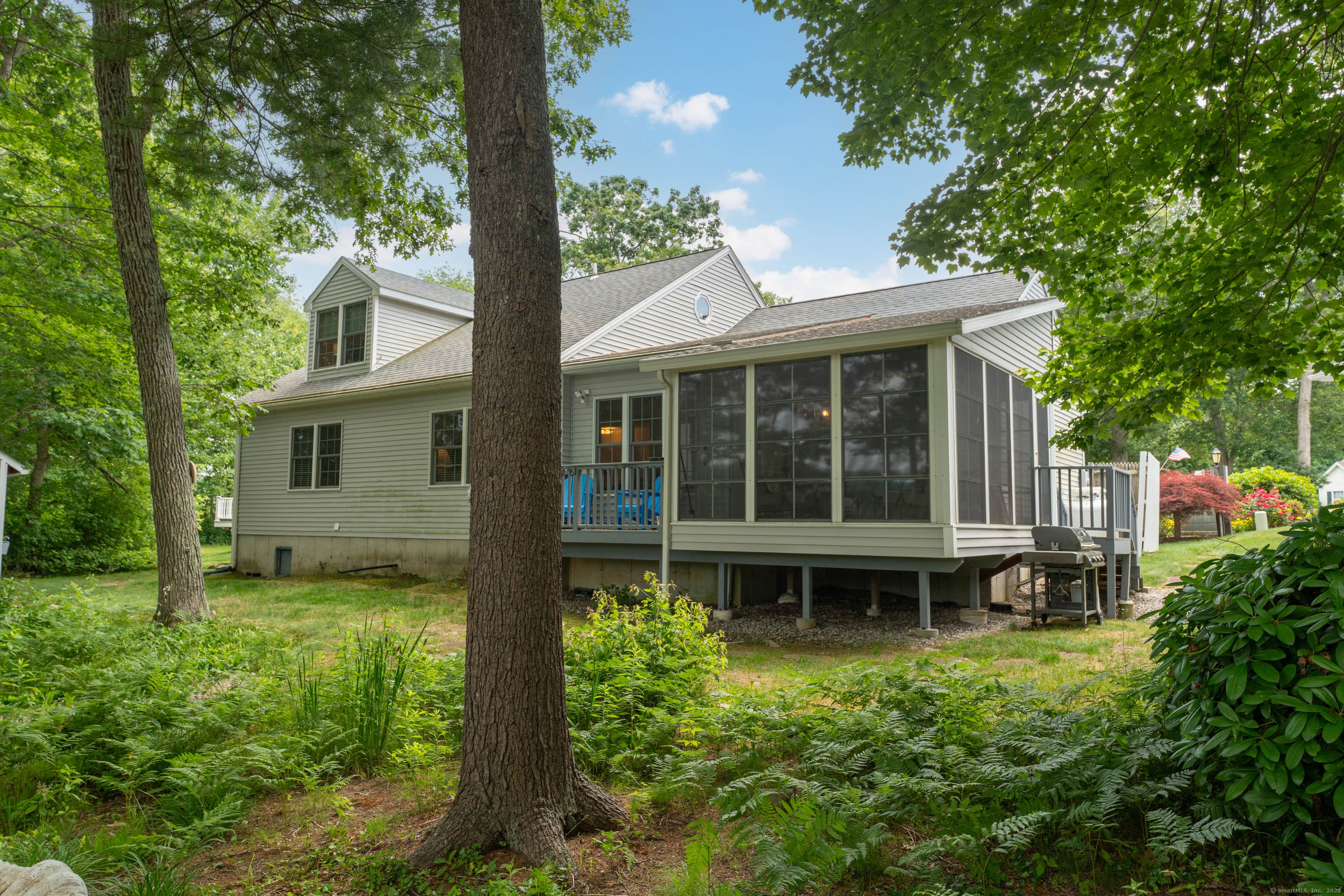 9 Sterling Drive 9