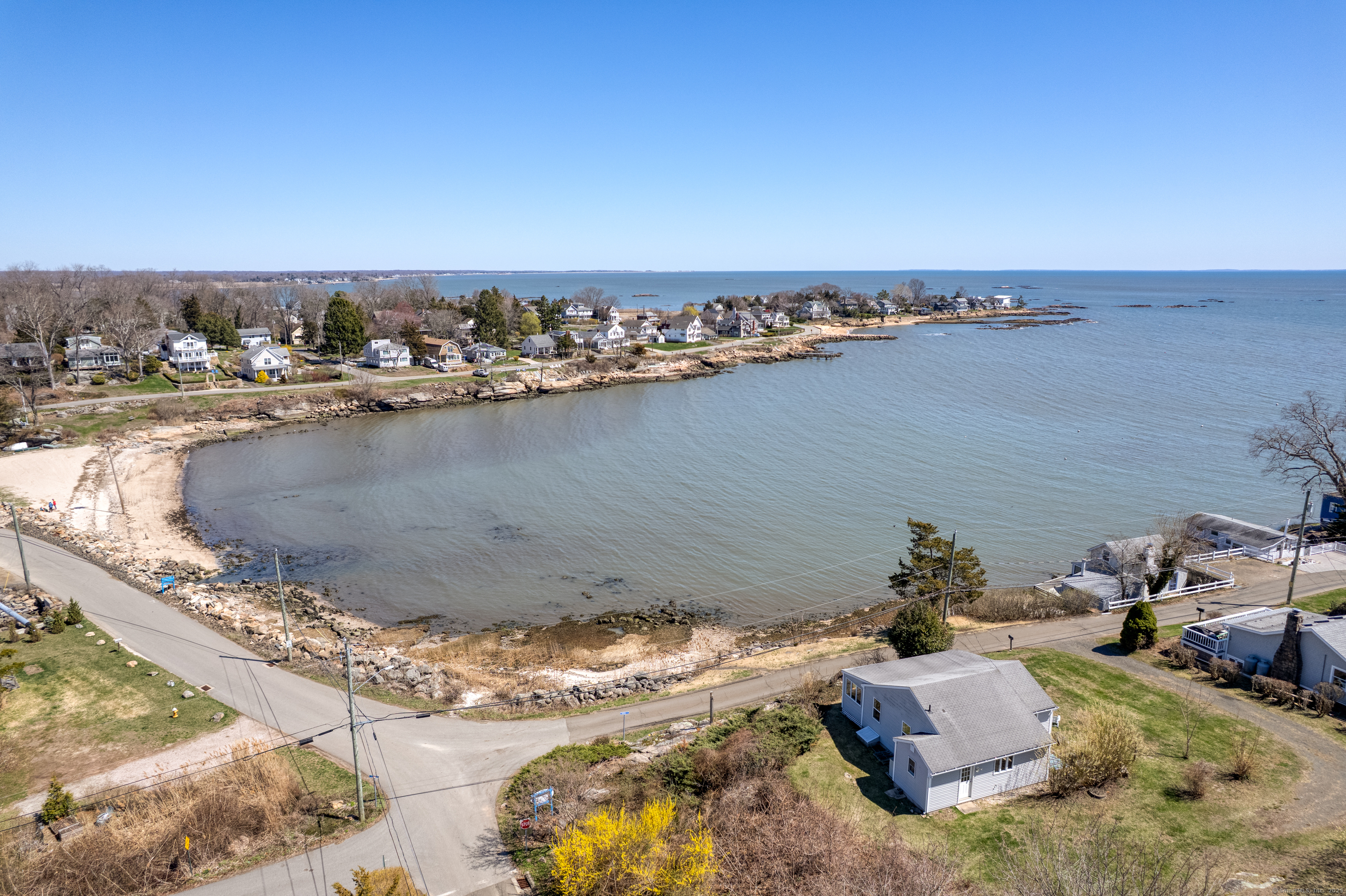 87 Daniel Avenue