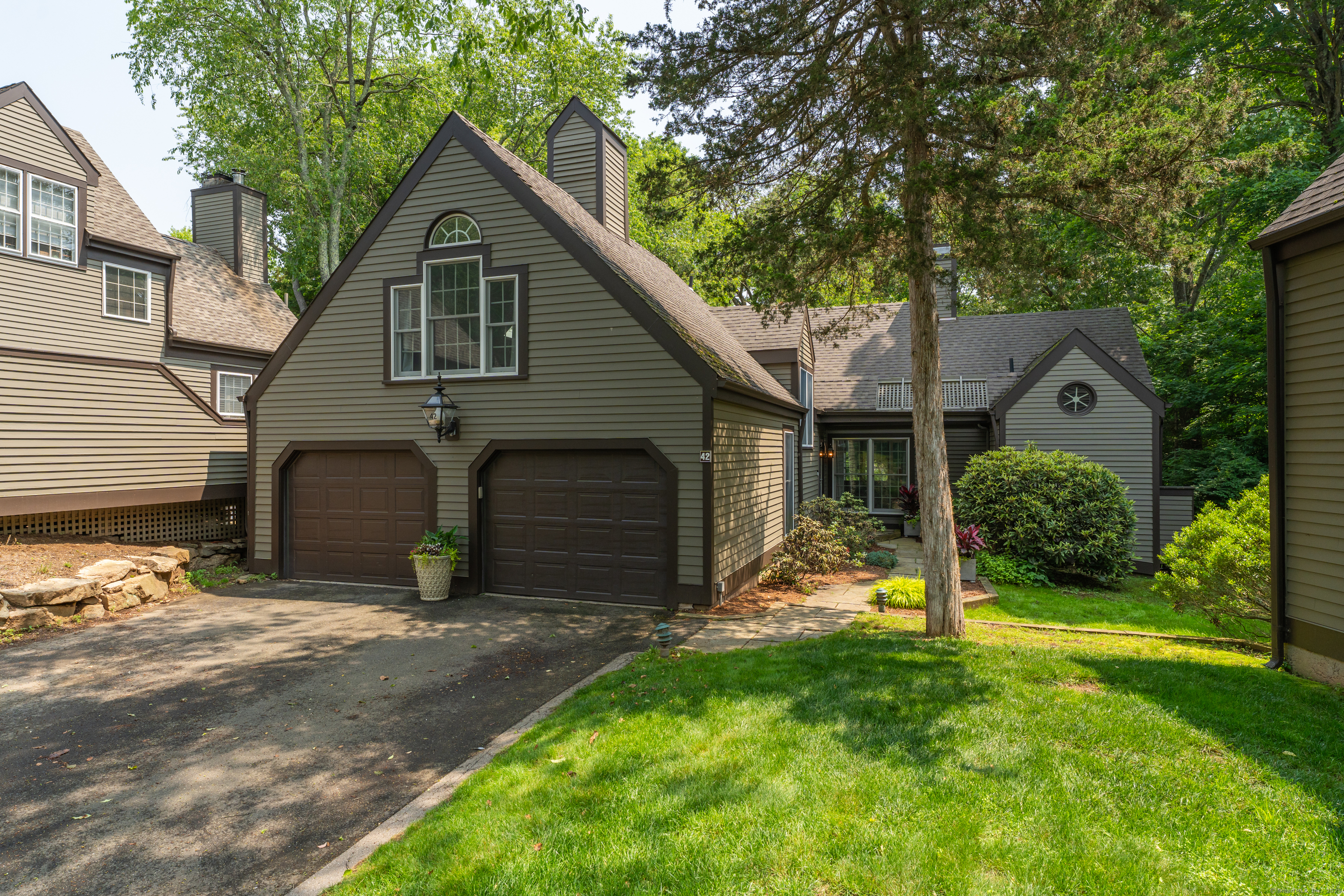 42 Long Hill Farm
