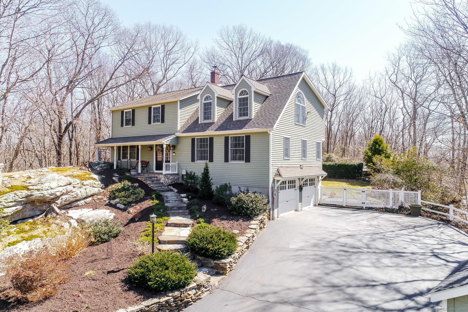 60 Ledgeview Lane