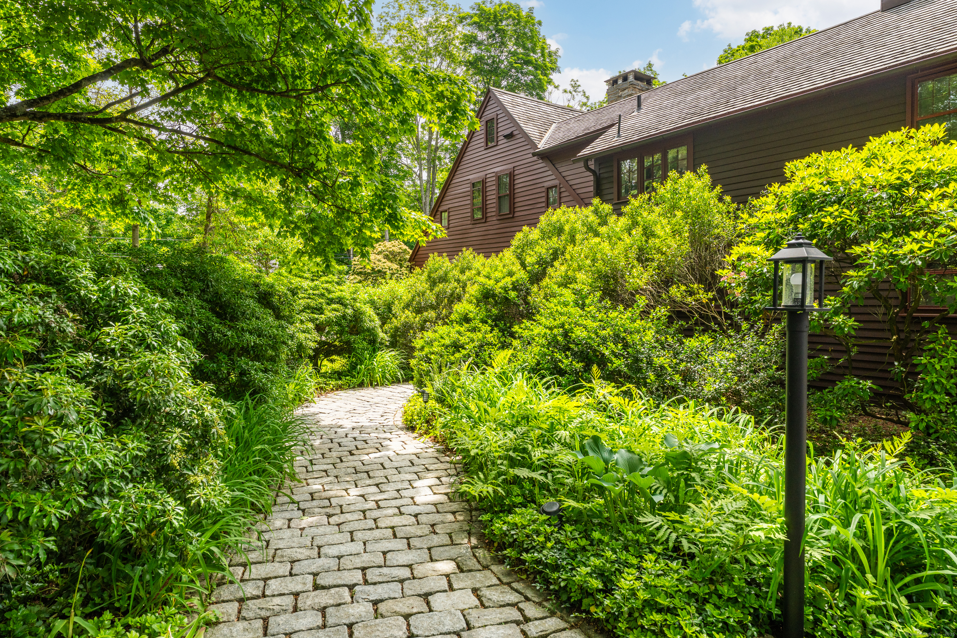 659 Summer Hill Road