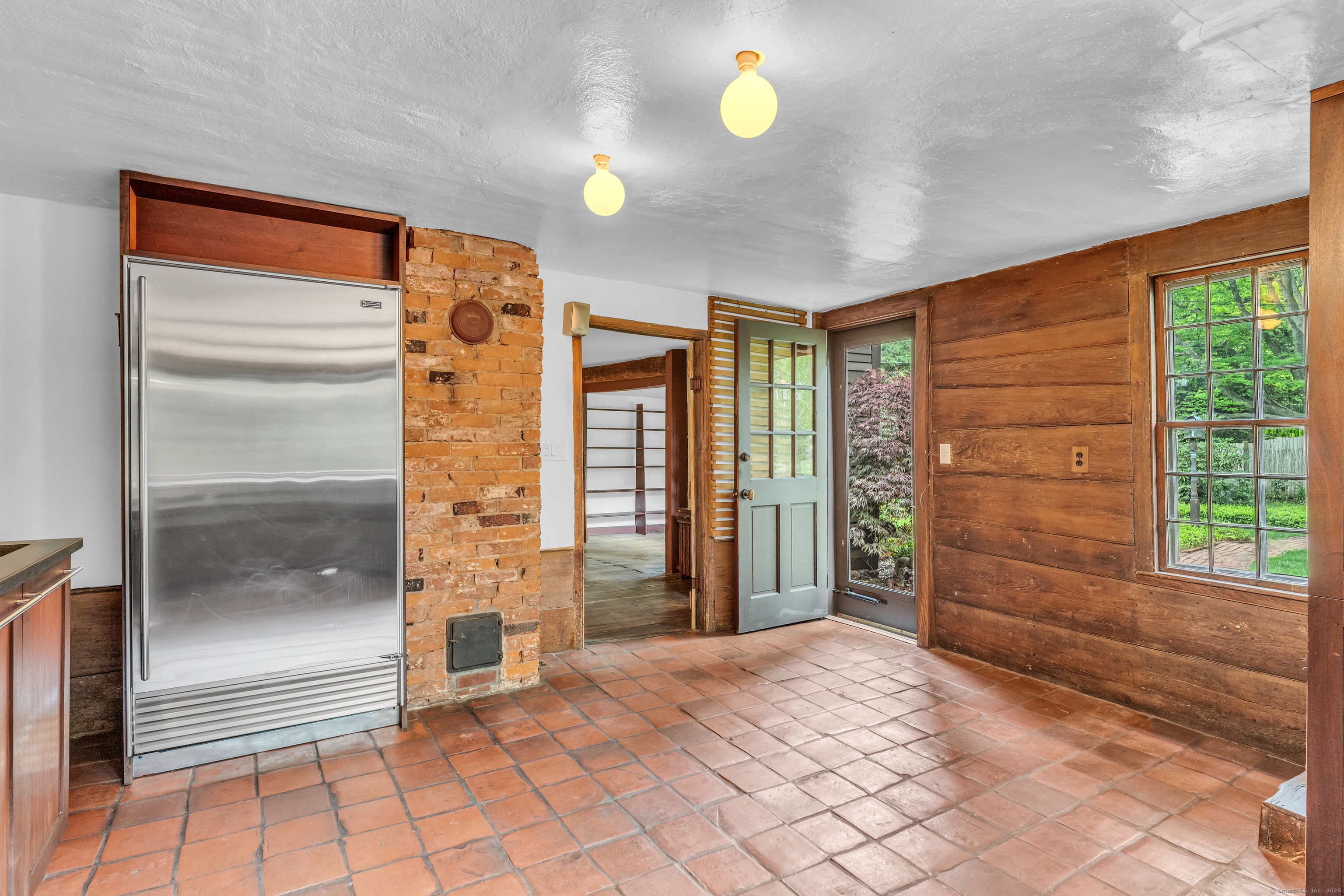 804 Forest Road