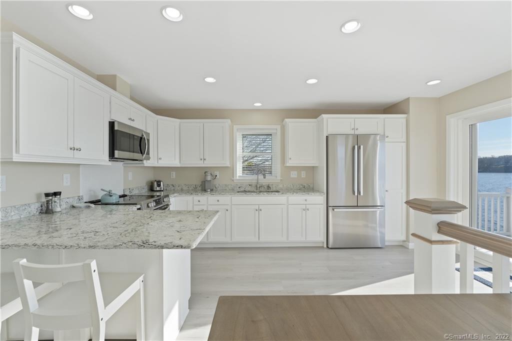 94 Great Harbor Road