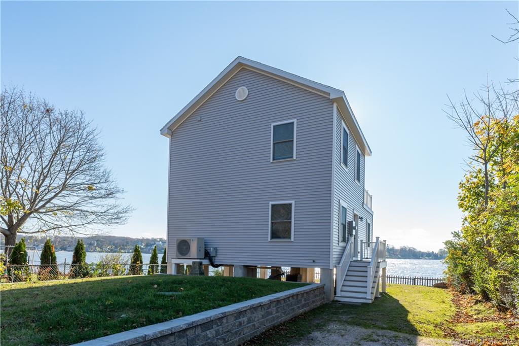 94 Great Harbor Road
