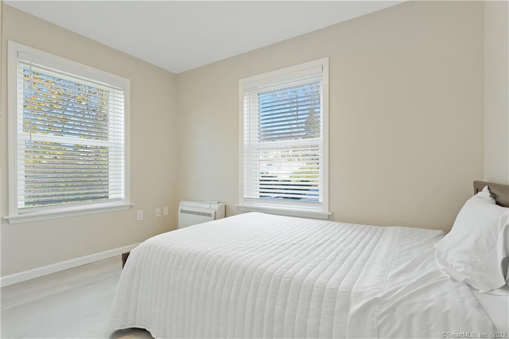 94 Great Harbor Road