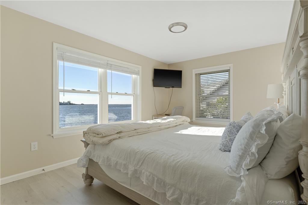 94 Great Harbor Road