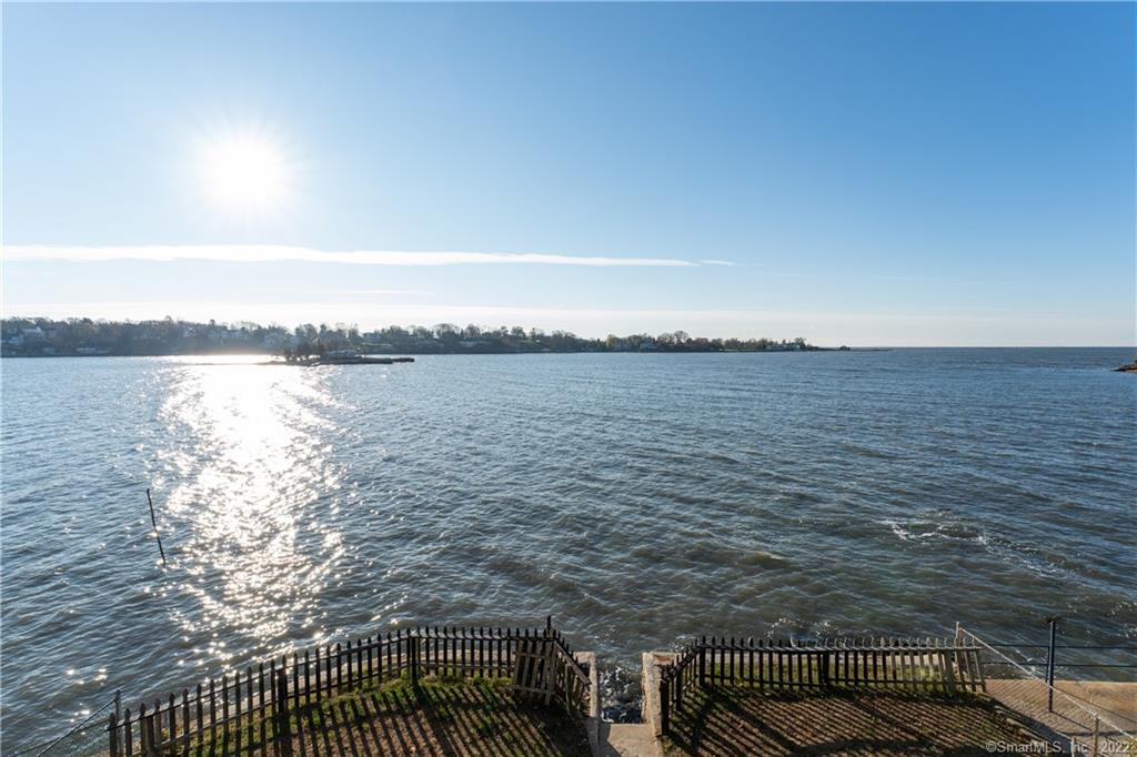94 Great Harbor Road