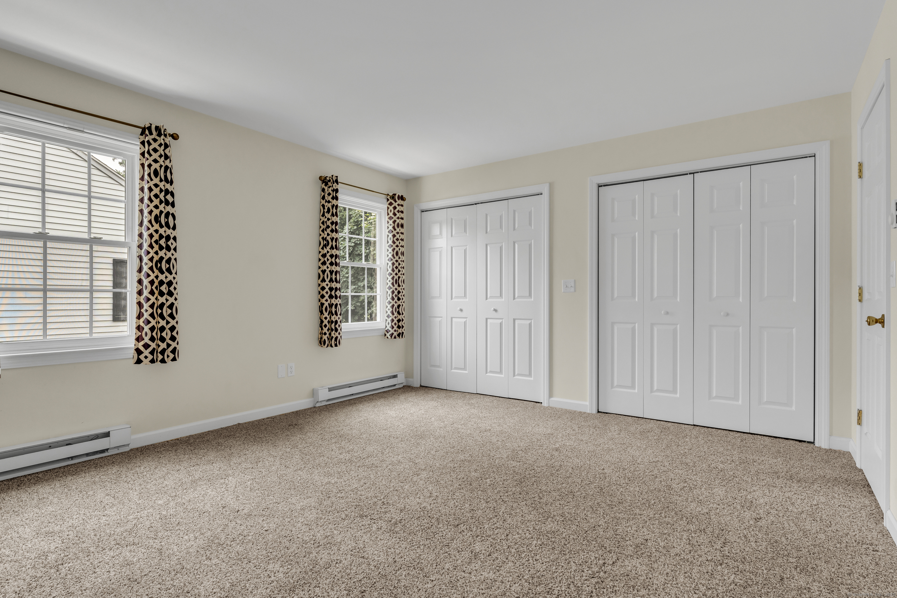 4 Founders Village 4