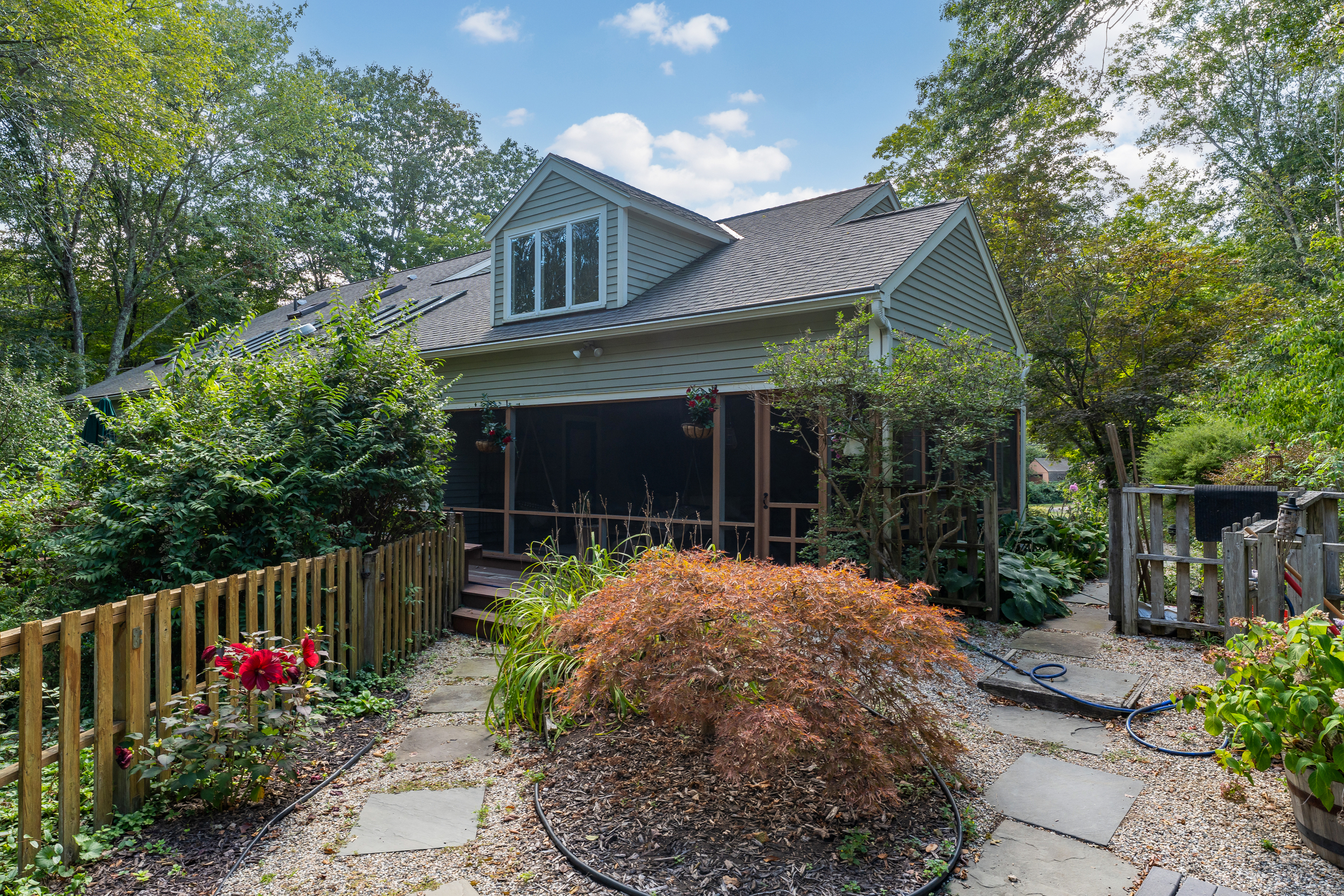 221 Northwood Drive