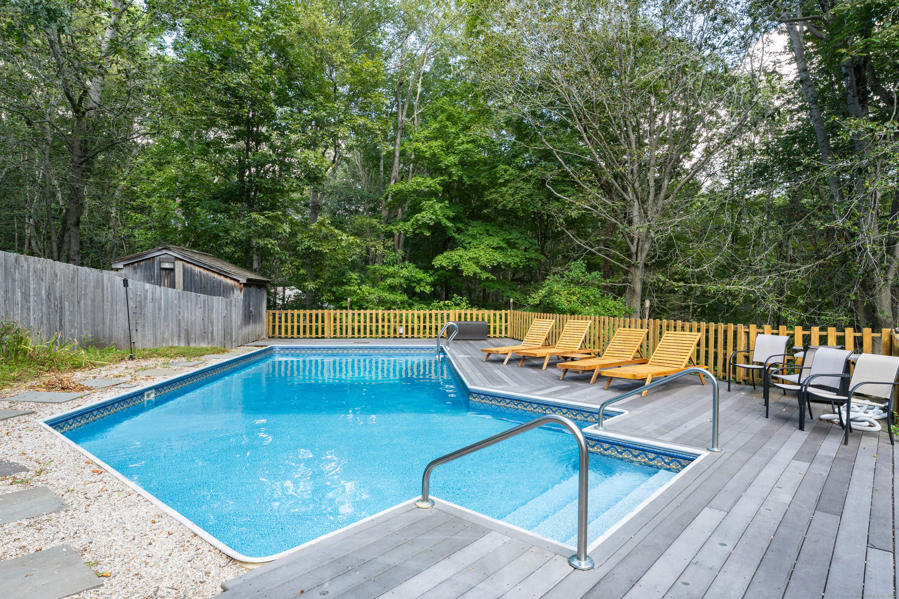 221 Northwood Drive
