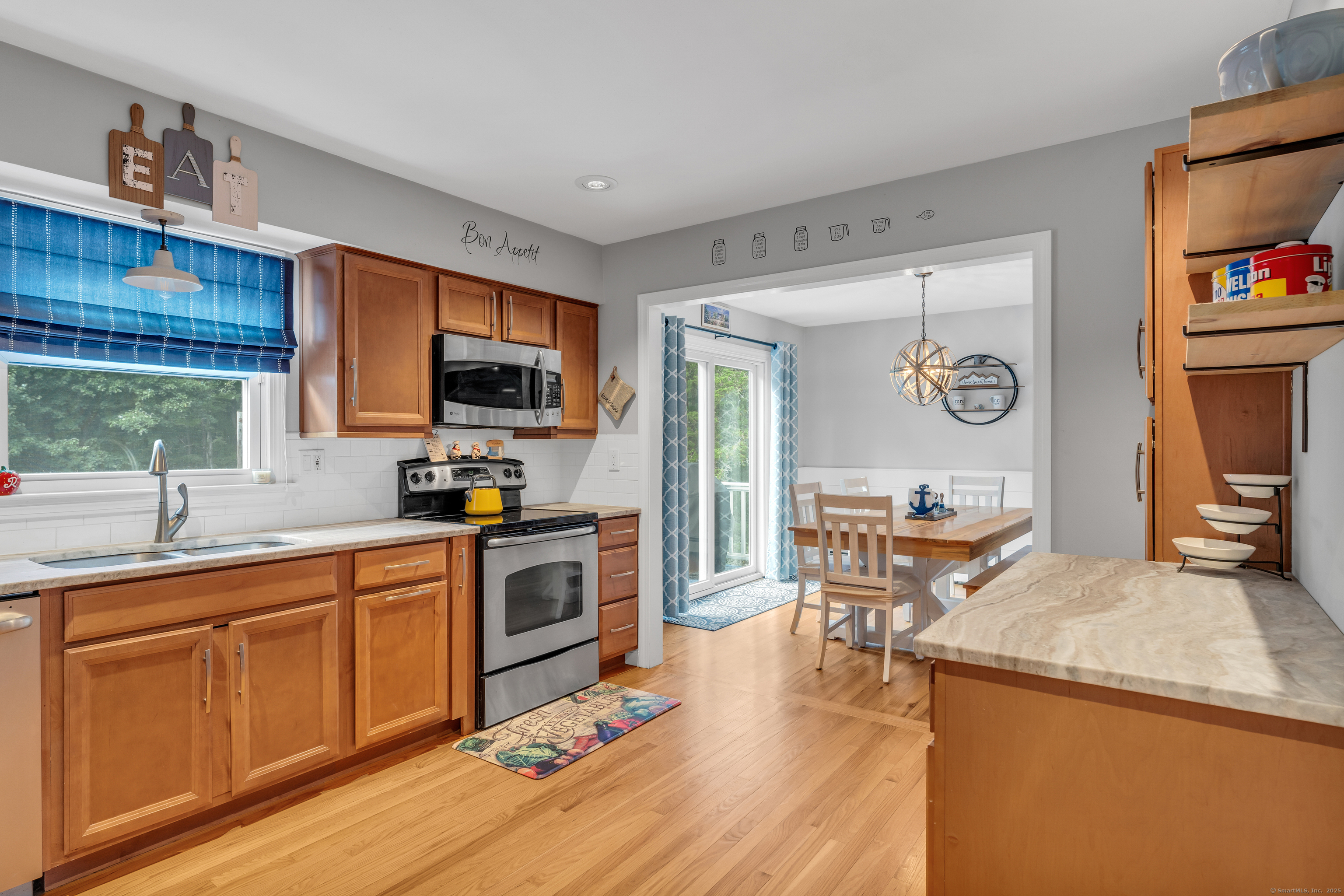 2320 Long Hill Road